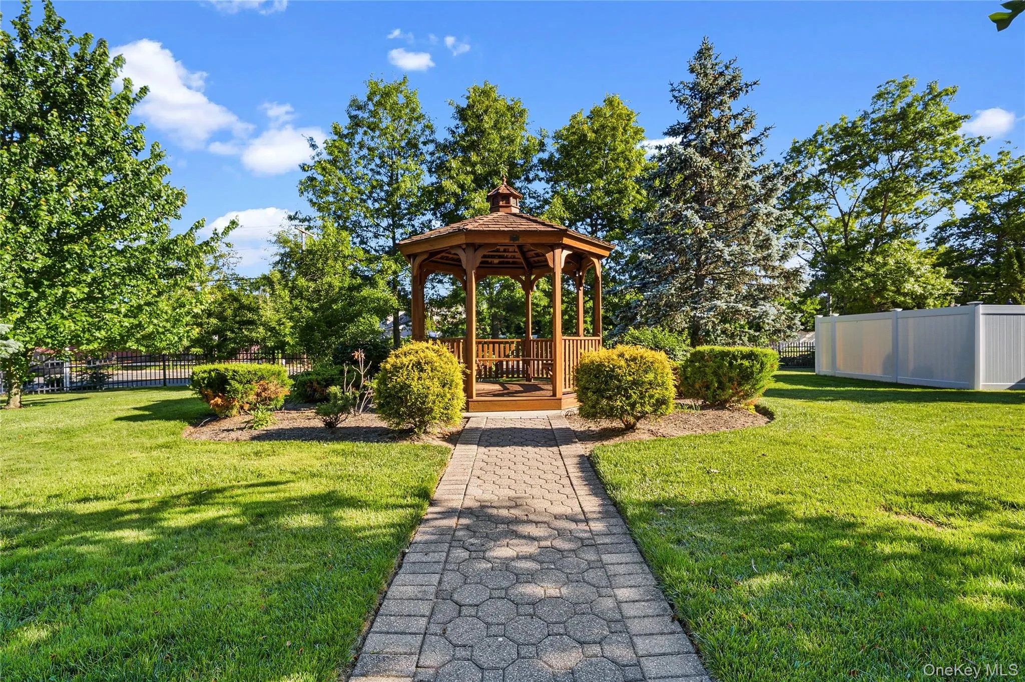 86 Cardinal Lane, Islip, NY, 1 Bedroom Bedrooms, 3 Rooms Rooms,1 BathroomBathrooms,Residential,For Rent,Cardinal,0,1038229 86 Cardinal Lane, Islip, NY, 1 Bedroom Bedrooms, 3 Rooms Rooms,1 BathroomBathrooms,Residential,For Rent,Cardinal,0,1038229