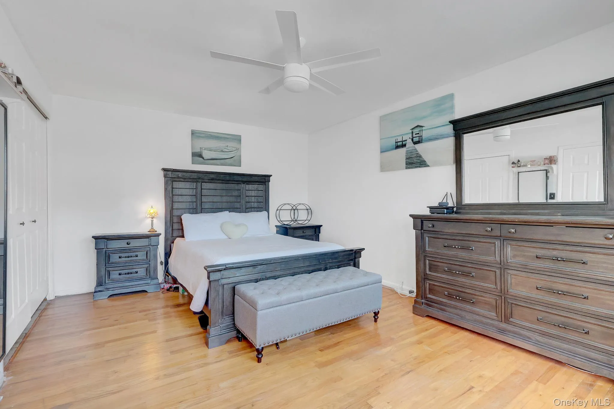 Large Bedroom Large Bedroom