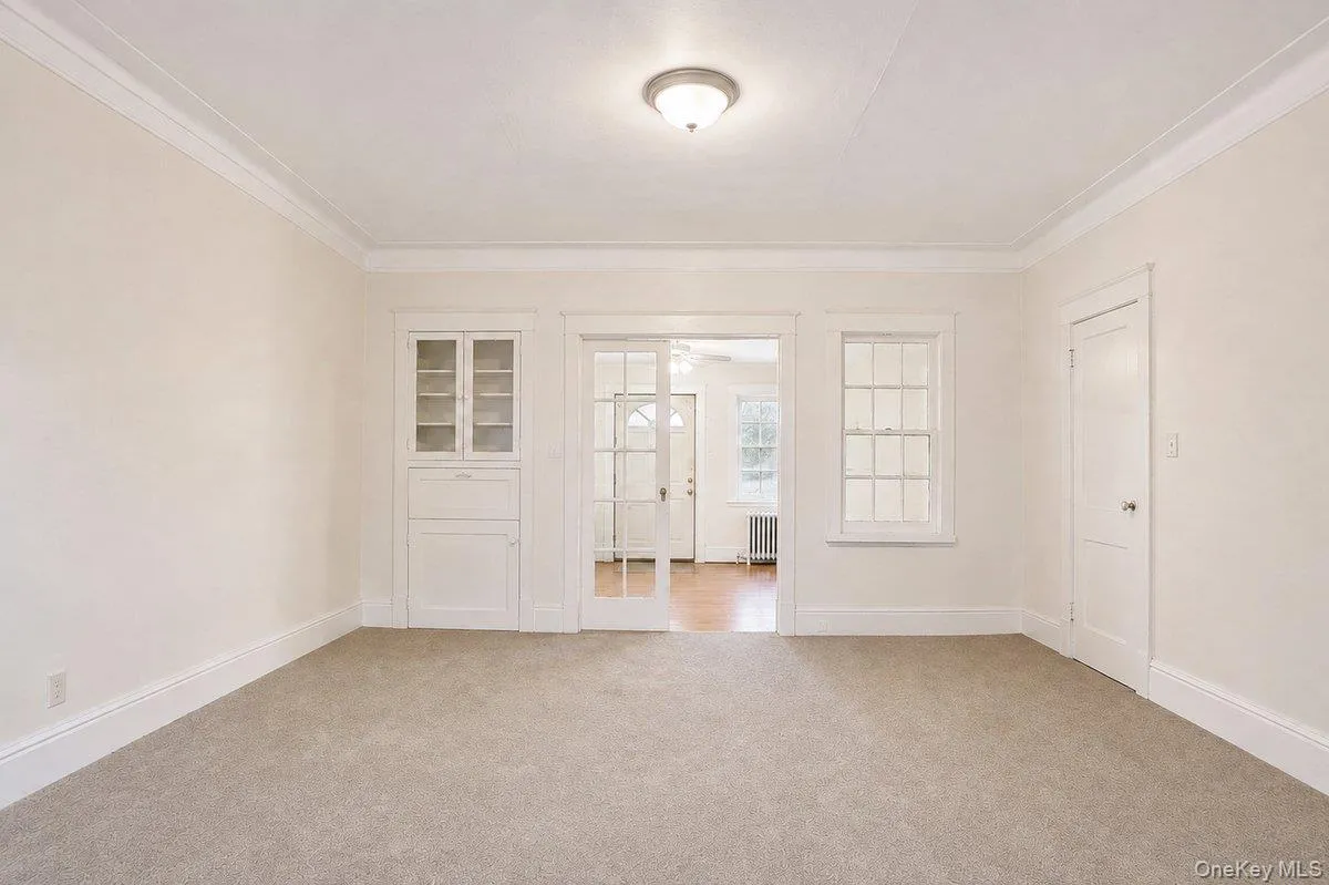9344 Vanderveer Street, New York, NY, 3 Bedrooms Bedrooms, 7 Rooms Rooms,2 BathroomsBathrooms,Residential,For Rent,Vanderveer,0,1038231 9344 Vanderveer Street, New York, NY, 3 Bedrooms Bedrooms, 7 Rooms Rooms,2 BathroomsBathrooms,Residential,For Rent,Vanderveer,0,1038231