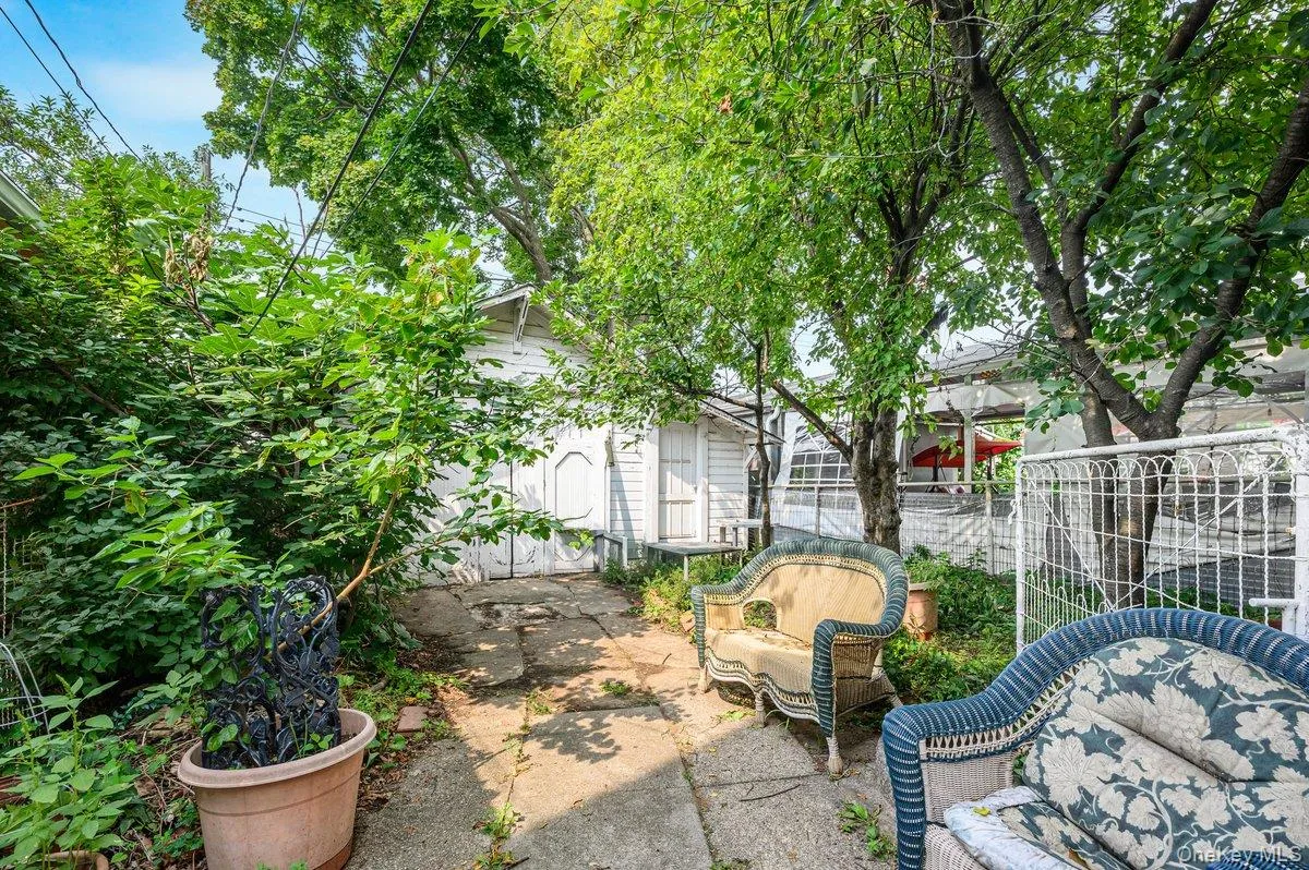 9344 Vanderveer Street, New York, NY, 3 Bedrooms Bedrooms, 7 Rooms Rooms,2 BathroomsBathrooms,Residential,For Rent,Vanderveer,0,1038231 9344 Vanderveer Street, New York, NY, 3 Bedrooms Bedrooms, 7 Rooms Rooms,2 BathroomsBathrooms,Residential,For Rent,Vanderveer,0,1038231