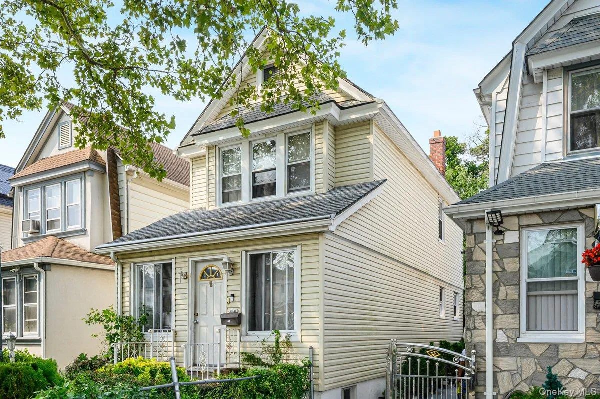 9344 Vanderveer Street, New York, NY, 3 Bedrooms Bedrooms, 7 Rooms Rooms,2 BathroomsBathrooms,Residential,For Rent,Vanderveer,0,1038231 9344 Vanderveer Street, New York, NY, 3 Bedrooms Bedrooms, 7 Rooms Rooms,2 BathroomsBathrooms,Residential,For Rent,Vanderveer,0,1038231