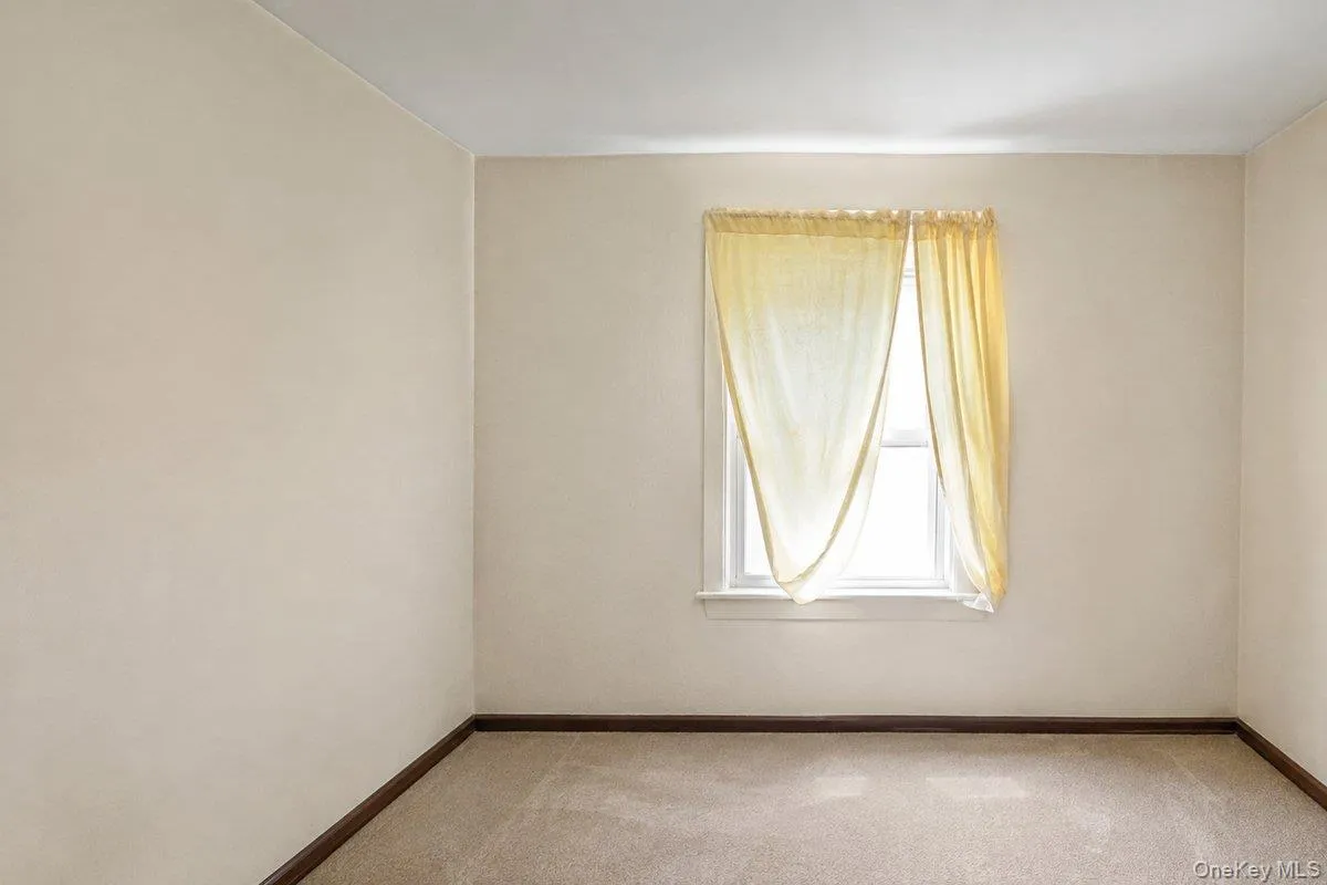 9344 Vanderveer Street, New York, NY, 3 Bedrooms Bedrooms, 7 Rooms Rooms,2 BathroomsBathrooms,Residential,For Rent,Vanderveer,0,1038231 9344 Vanderveer Street, New York, NY, 3 Bedrooms Bedrooms, 7 Rooms Rooms,2 BathroomsBathrooms,Residential,For Rent,Vanderveer,0,1038231