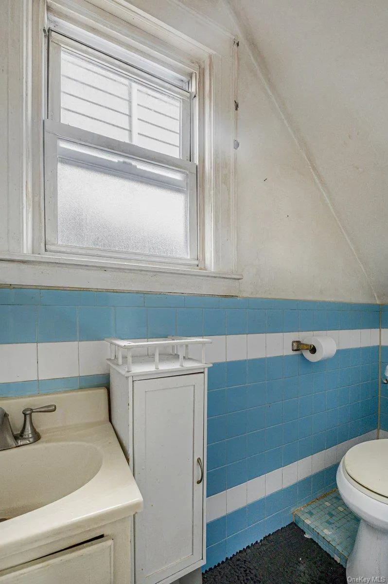 9344 Vanderveer Street, New York, NY, 3 Bedrooms Bedrooms, 7 Rooms Rooms,2 BathroomsBathrooms,Residential,For Rent,Vanderveer,0,1038231 9344 Vanderveer Street, New York, NY, 3 Bedrooms Bedrooms, 7 Rooms Rooms,2 BathroomsBathrooms,Residential,For Rent,Vanderveer,0,1038231