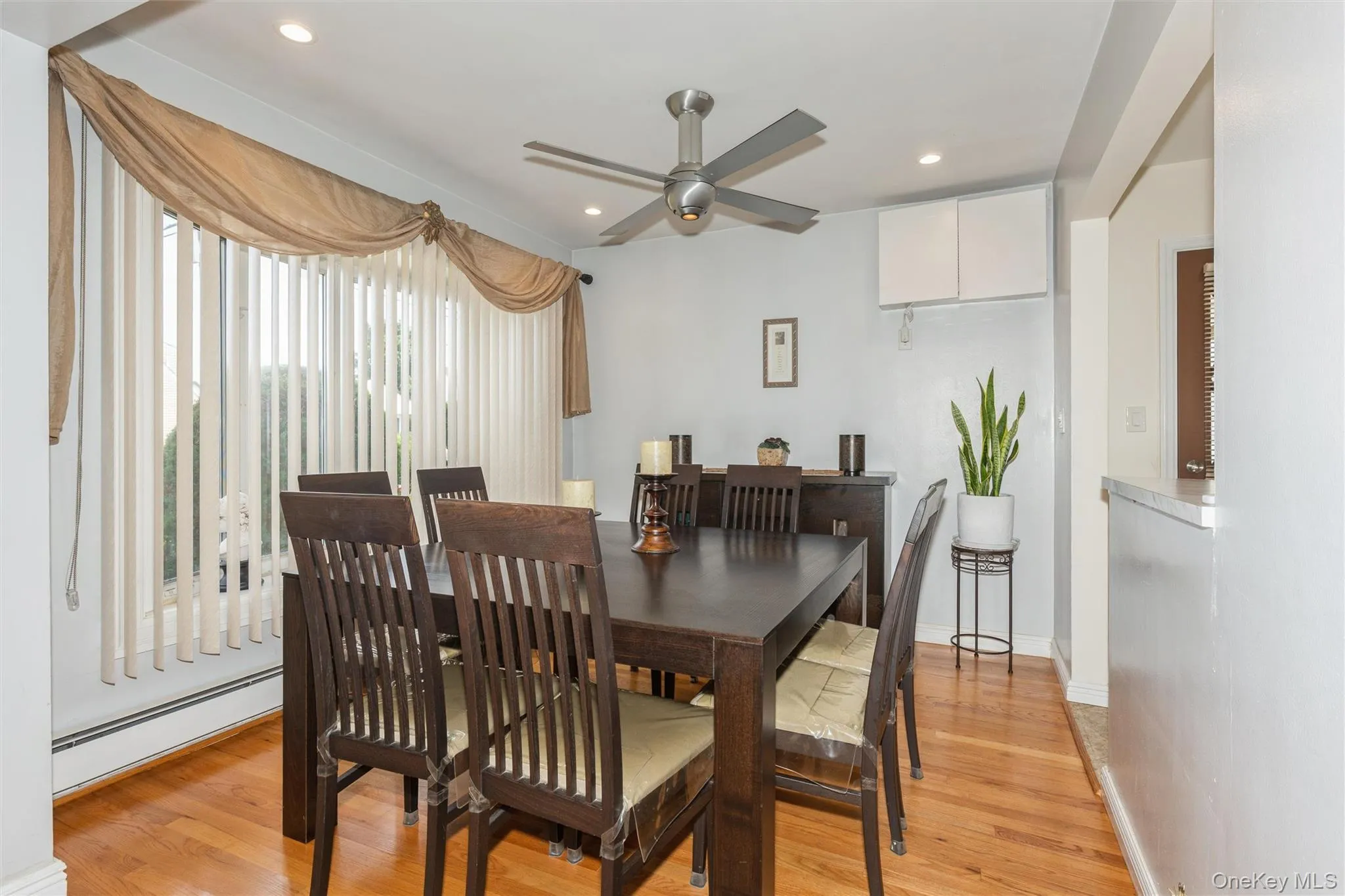 977 Third Avenue, Hempstead, NY, 5 Bedrooms Bedrooms, 8 Rooms Rooms,3 BathroomsBathrooms,Residential,For Rent,Third,0,1038232 977 Third Avenue, Hempstead, NY, 5 Bedrooms Bedrooms, 8 Rooms Rooms,3 BathroomsBathrooms,Residential,For Rent,Third,0,1038232