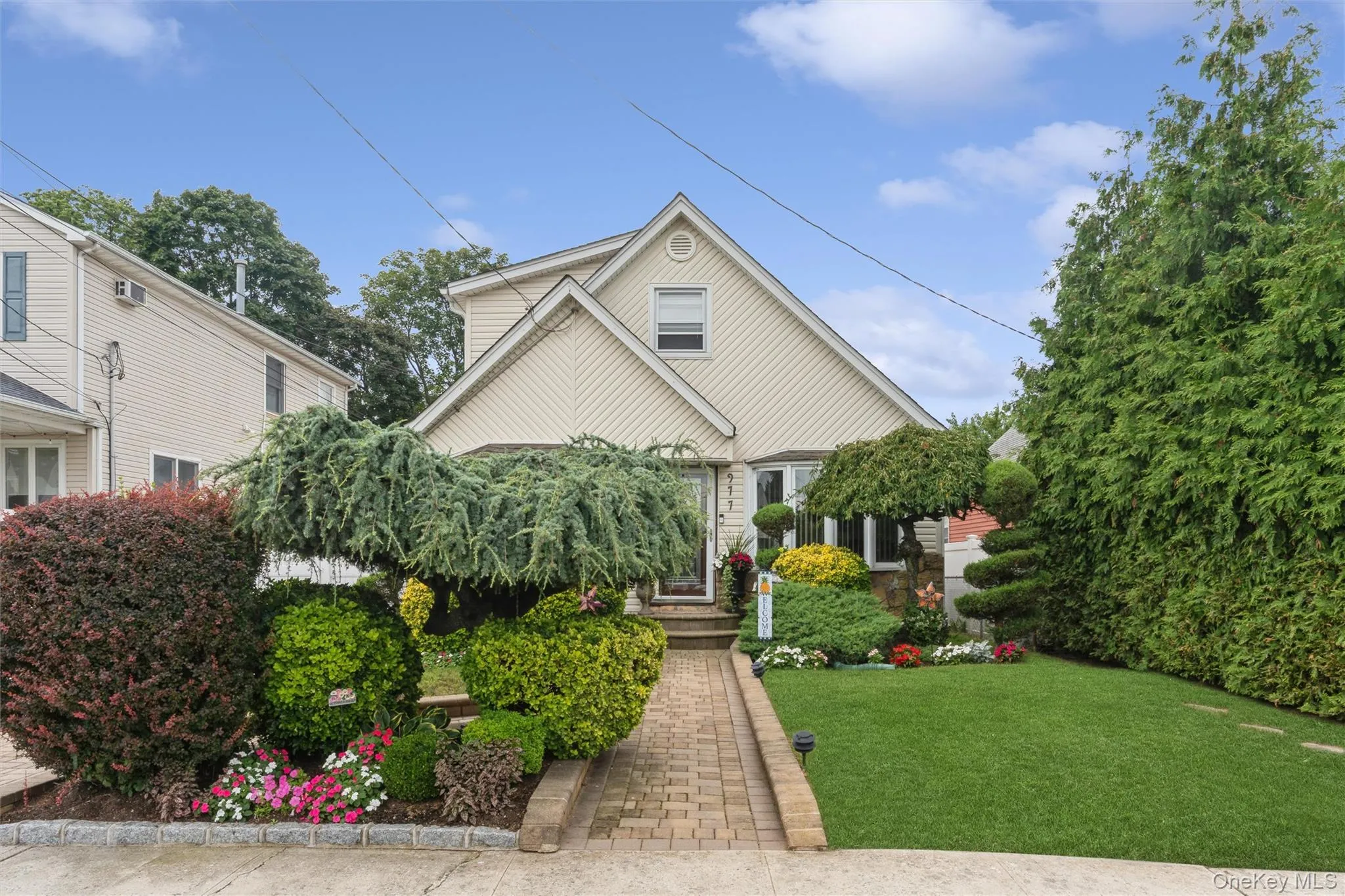 977 Third Avenue, Hempstead, NY, 5 Bedrooms Bedrooms, 8 Rooms Rooms,3 BathroomsBathrooms,Residential,For Rent,Third,0,1038232 977 Third Avenue, Hempstead, NY, 5 Bedrooms Bedrooms, 8 Rooms Rooms,3 BathroomsBathrooms,Residential,For Rent,Third,0,1038232