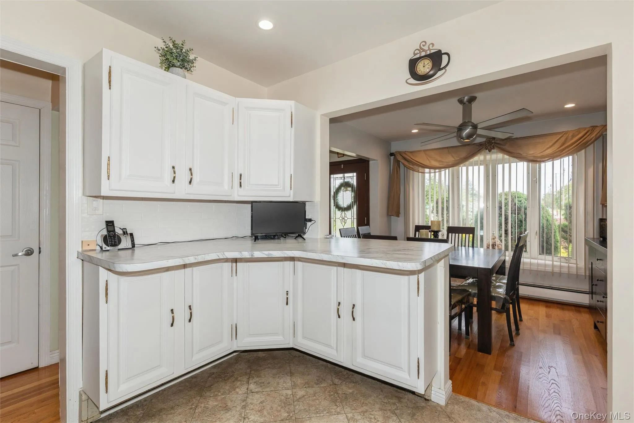 977 Third Avenue, Hempstead, NY, 5 Bedrooms Bedrooms, 8 Rooms Rooms,3 BathroomsBathrooms,Residential,For Rent,Third,0,1038232 977 Third Avenue, Hempstead, NY, 5 Bedrooms Bedrooms, 8 Rooms Rooms,3 BathroomsBathrooms,Residential,For Rent,Third,0,1038232