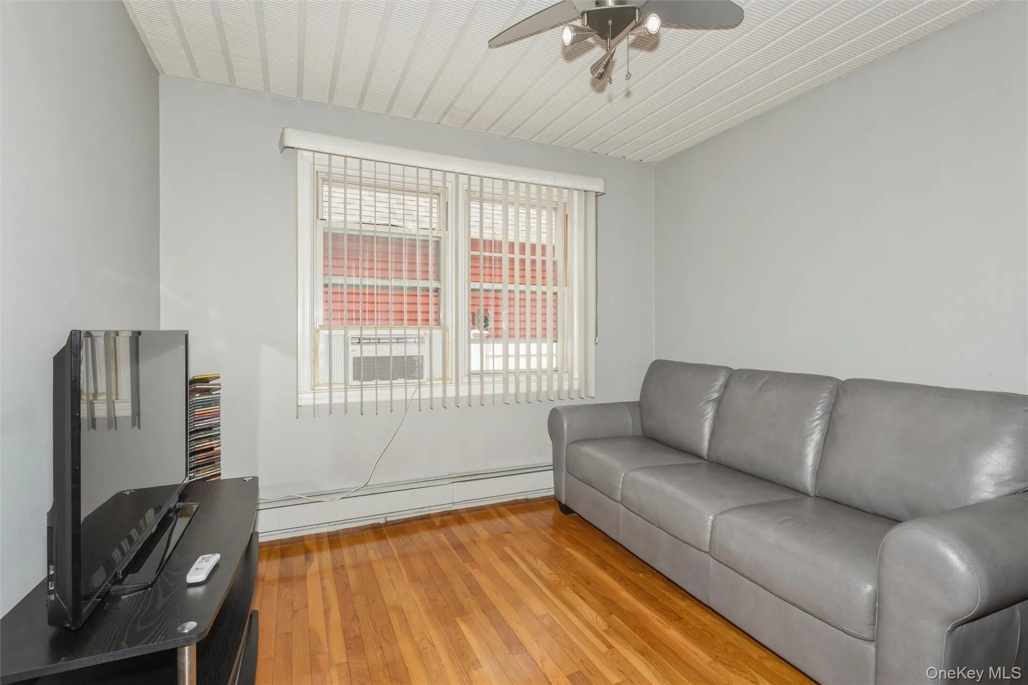 977 Third Avenue, Hempstead, NY, 5 Bedrooms Bedrooms, 8 Rooms Rooms,3 BathroomsBathrooms,Residential,For Rent,Third,0,1038232 977 Third Avenue, Hempstead, NY, 5 Bedrooms Bedrooms, 8 Rooms Rooms,3 BathroomsBathrooms,Residential,For Rent,Third,0,1038232