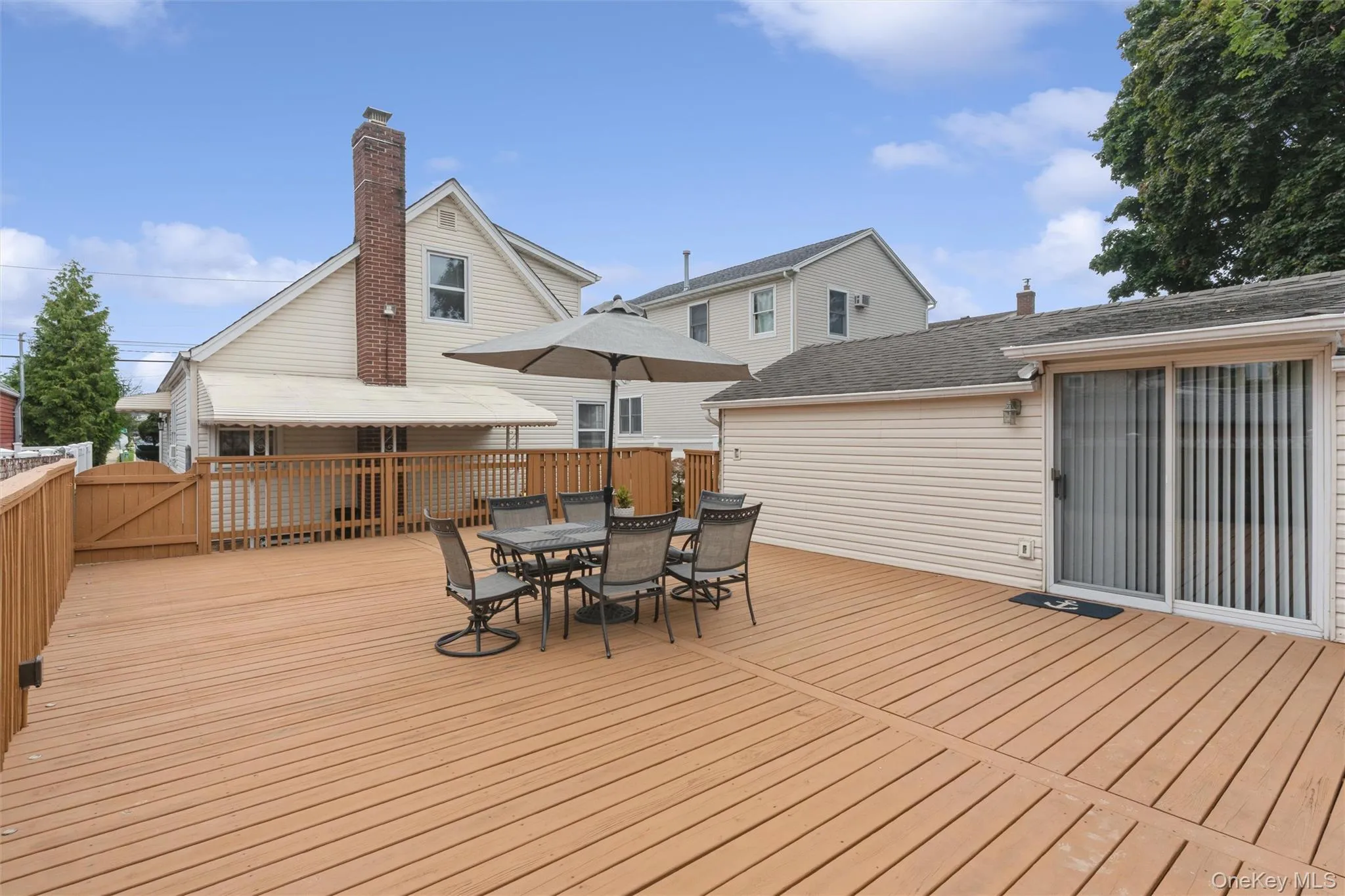 977 Third Avenue, Hempstead, NY, 5 Bedrooms Bedrooms, 8 Rooms Rooms,3 BathroomsBathrooms,Residential,For Rent,Third,0,1038232 977 Third Avenue, Hempstead, NY, 5 Bedrooms Bedrooms, 8 Rooms Rooms,3 BathroomsBathrooms,Residential,For Rent,Third,0,1038232