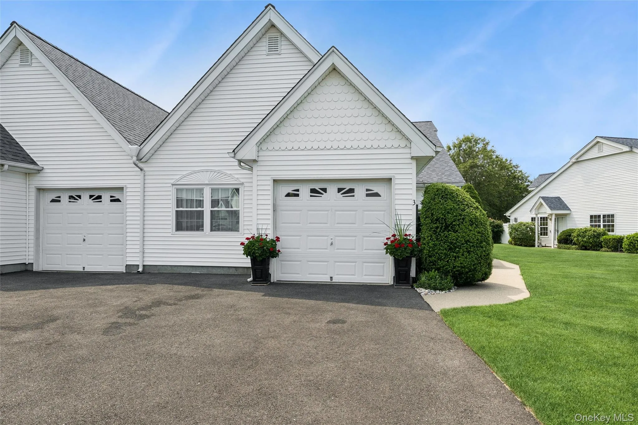 3 Summerfield Lane, Riverhead, NY, 3 Bedrooms Bedrooms, 7 Rooms Rooms,2 BathroomsBathrooms,Residential,For Rent,Summerfield,0,1038235 3 Summerfield Lane, Riverhead, NY, 3 Bedrooms Bedrooms, 7 Rooms Rooms,2 BathroomsBathrooms,Residential,For Rent,Summerfield,0,1038235