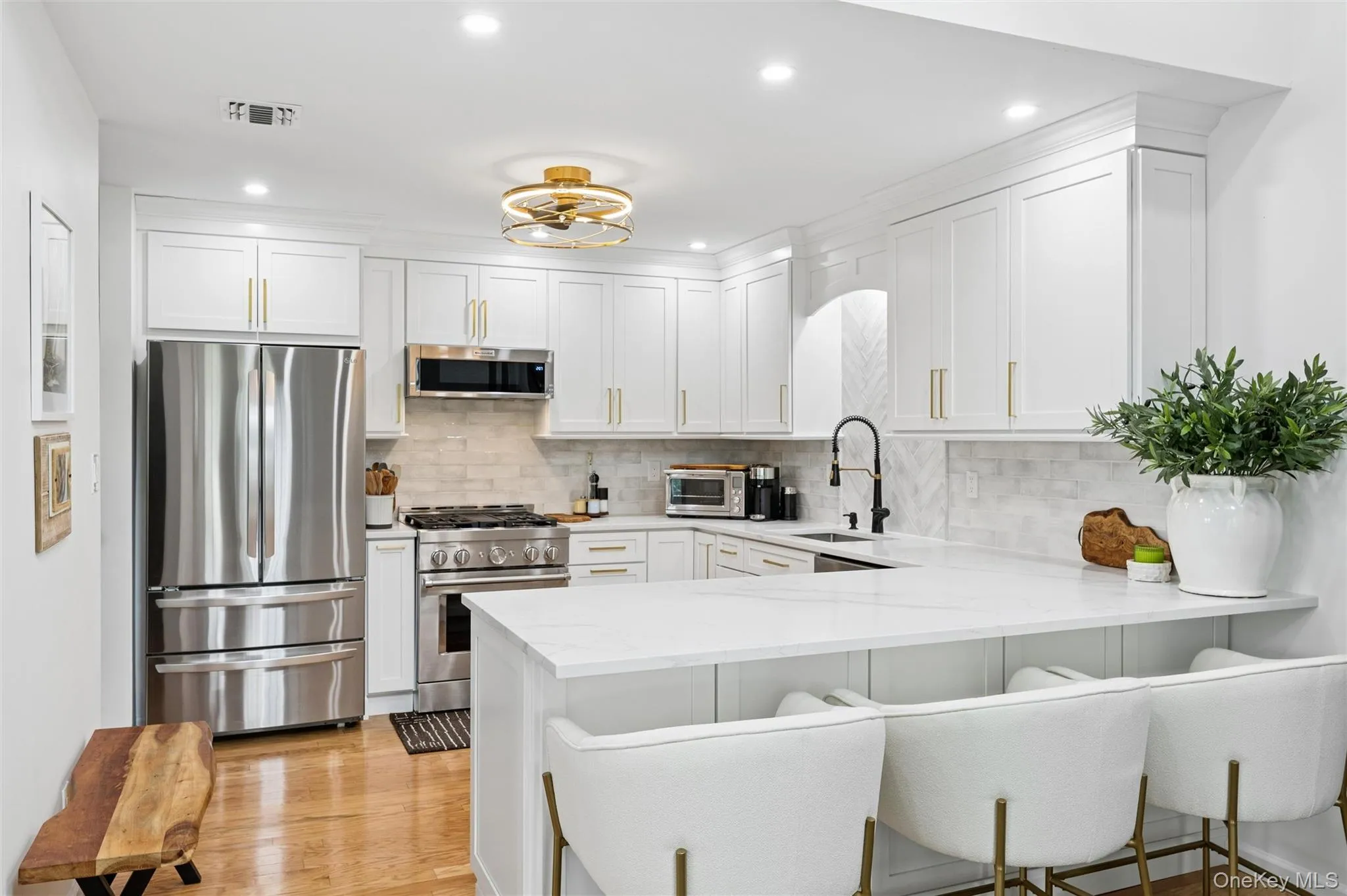 3 Summerfield Lane, Riverhead, NY, 3 Bedrooms Bedrooms, 7 Rooms Rooms,2 BathroomsBathrooms,Residential,For Rent,Summerfield,0,1038235 3 Summerfield Lane, Riverhead, NY, 3 Bedrooms Bedrooms, 7 Rooms Rooms,2 BathroomsBathrooms,Residential,For Rent,Summerfield,0,1038235
