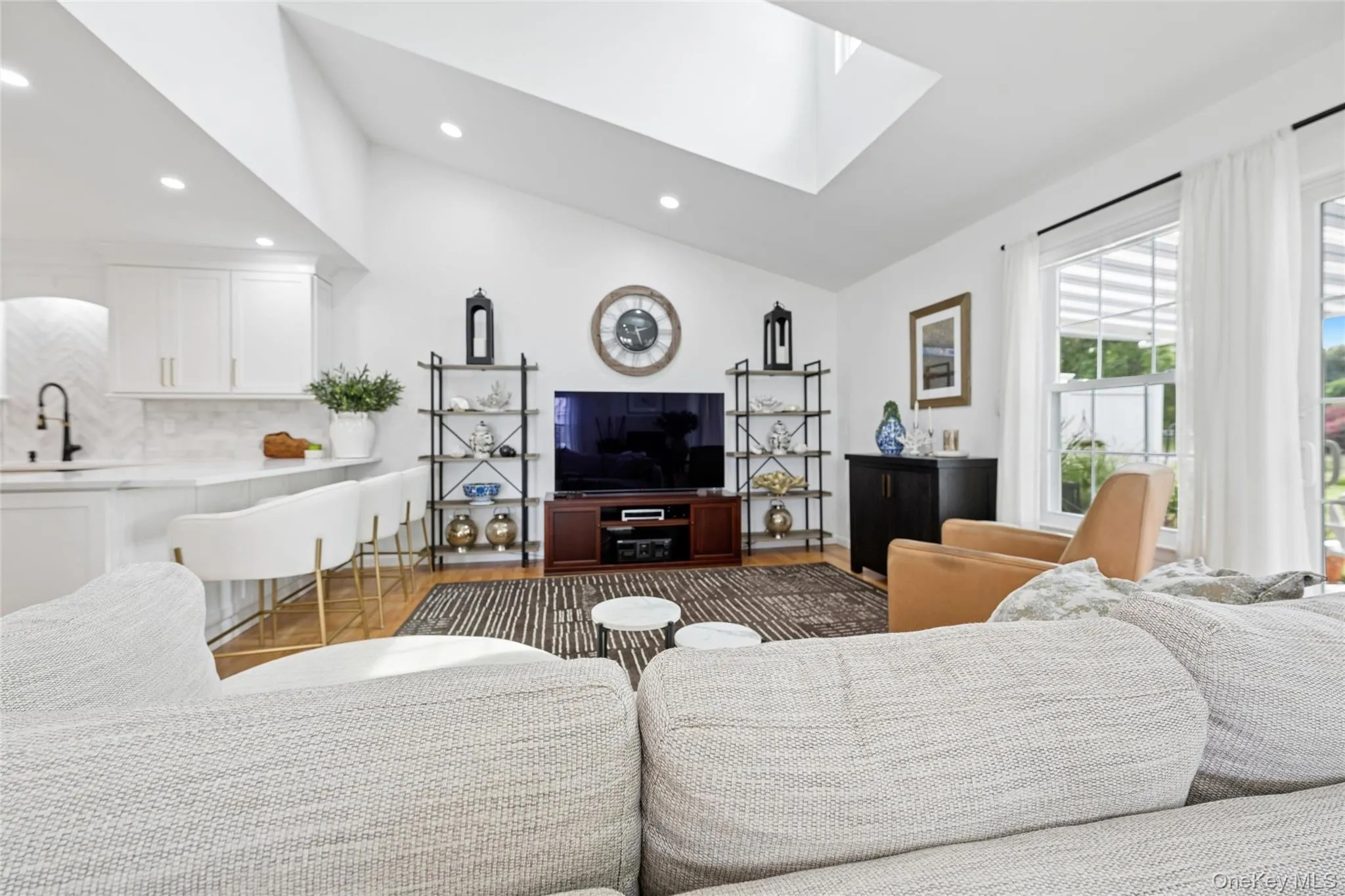3 Summerfield Lane, Riverhead, NY, 3 Bedrooms Bedrooms, 7 Rooms Rooms,2 BathroomsBathrooms,Residential,For Rent,Summerfield,0,1038235 3 Summerfield Lane, Riverhead, NY, 3 Bedrooms Bedrooms, 7 Rooms Rooms,2 BathroomsBathrooms,Residential,For Rent,Summerfield,0,1038235