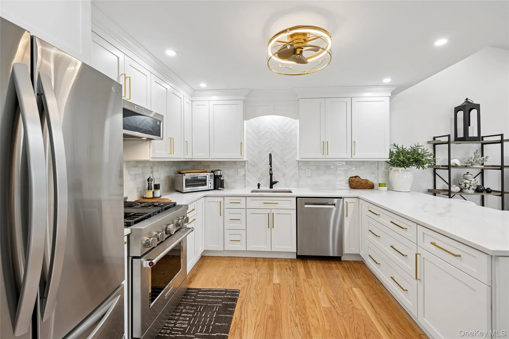 3 Summerfield Lane, Riverhead, NY, 3 Bedrooms Bedrooms, 7 Rooms Rooms,2 BathroomsBathrooms,Residential,For Rent,Summerfield,0,1038235 3 Summerfield Lane, Riverhead, NY, 3 Bedrooms Bedrooms, 7 Rooms Rooms,2 BathroomsBathrooms,Residential,For Rent,Summerfield,0,1038235