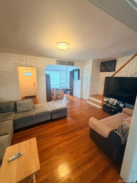 3056 87th Street, New York, NY, 3 Bedrooms Bedrooms, 8 Rooms Rooms,2 BathroomsBathrooms,Residential,For Rent,87th,0,1038240 3056 87th Street, New York, NY, 3 Bedrooms Bedrooms, 8 Rooms Rooms,2 BathroomsBathrooms,Residential,For Rent,87th,0,1038240