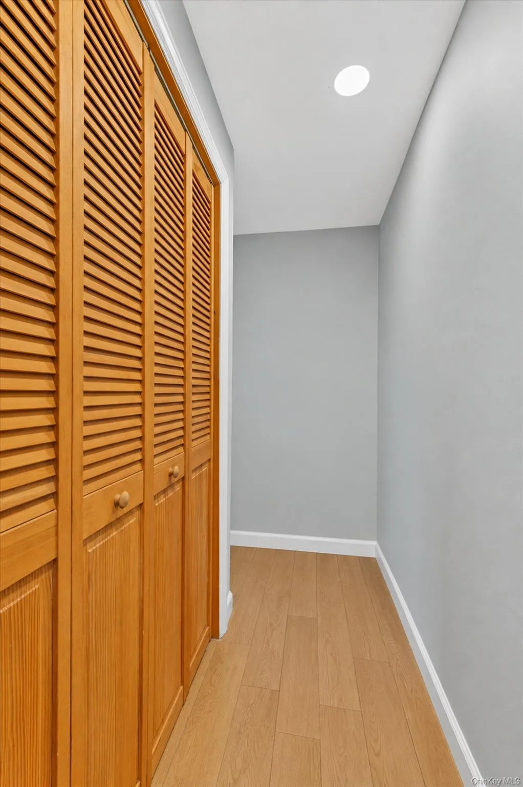 3290 Parkway Drive, Hempstead, NY, 4 Bedrooms Bedrooms, 10 Rooms Rooms,2 BathroomsBathrooms,Residential,For Rent,Parkway,0,1038245 3290 Parkway Drive, Hempstead, NY, 4 Bedrooms Bedrooms, 10 Rooms Rooms,2 BathroomsBathrooms,Residential,For Rent,Parkway,0,1038245