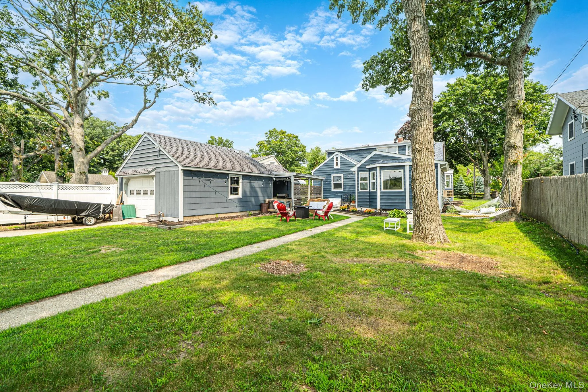 7 Oak Drive, Riverhead, NY, 2 Bedrooms Bedrooms, 7 Rooms Rooms,2 BathroomsBathrooms,Residential Lease,For Rent,Oak,0,1038246 7 Oak Drive, Riverhead, NY, 2 Bedrooms Bedrooms, 7 Rooms Rooms,2 BathroomsBathrooms,Residential Lease,For Rent,Oak,0,1038246