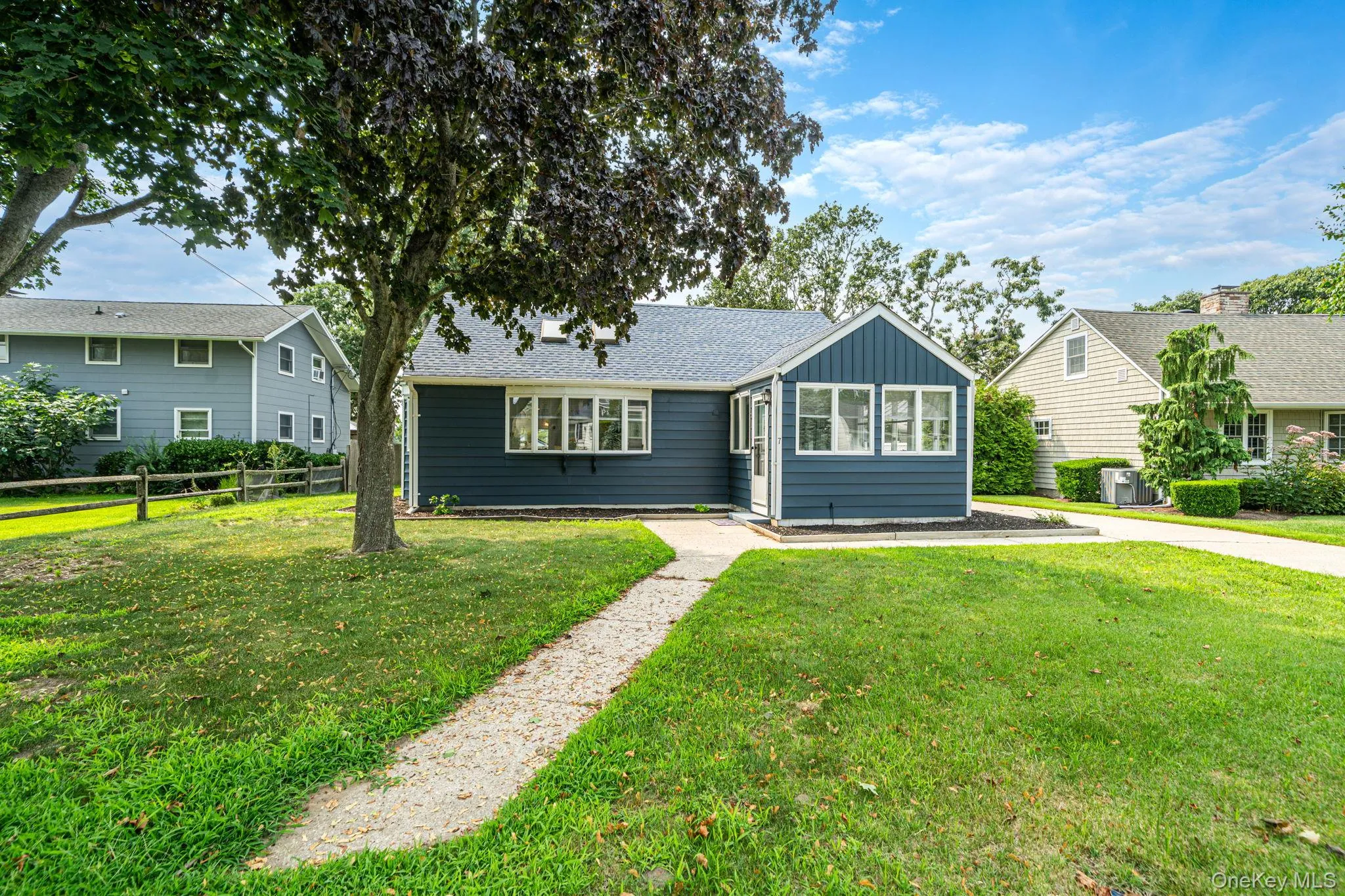 7 Oak Drive, Riverhead, NY, 2 Bedrooms Bedrooms, 7 Rooms Rooms,2 BathroomsBathrooms,Residential Lease,For Rent,Oak,0,1038246 7 Oak Drive, Riverhead, NY, 2 Bedrooms Bedrooms, 7 Rooms Rooms,2 BathroomsBathrooms,Residential Lease,For Rent,Oak,0,1038246