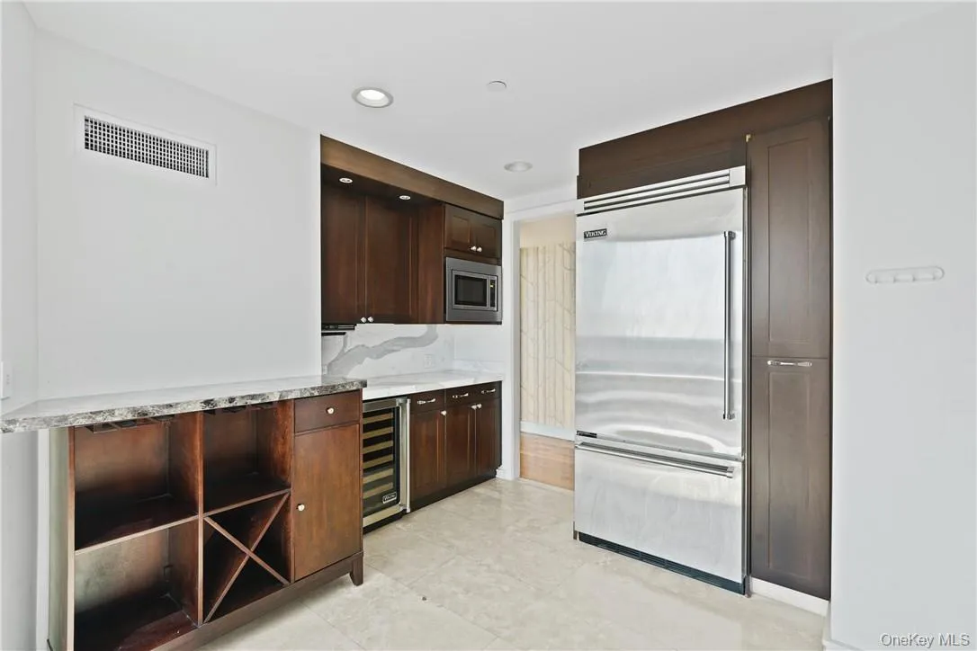 1 Renaissance Square, White Plains, NY, 2 Bedrooms Bedrooms, 4 Rooms Rooms,2 BathroomsBathrooms,Residential Lease,For Rent,Renaissance,0,1038253 1 Renaissance Square, White Plains, NY, 2 Bedrooms Bedrooms, 4 Rooms Rooms,2 BathroomsBathrooms,Residential Lease,For Rent,Renaissance,0,1038253