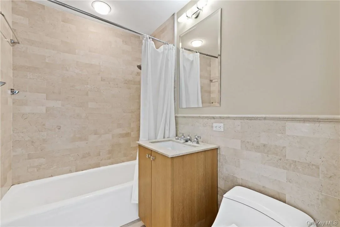 1 Renaissance Square, White Plains, NY, 2 Bedrooms Bedrooms, 4 Rooms Rooms,2 BathroomsBathrooms,Residential Lease,For Rent,Renaissance,0,1038253 1 Renaissance Square, White Plains, NY, 2 Bedrooms Bedrooms, 4 Rooms Rooms,2 BathroomsBathrooms,Residential Lease,For Rent,Renaissance,0,1038253