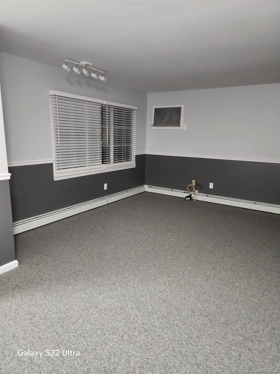 177-19 Meadow road, New York, NY, 3 Bedrooms Bedrooms, 5 Rooms Rooms,2 BathroomsBathrooms,Residential Lease,For Rent,Meadow road,0,1038255 177-19 Meadow road, New York, NY, 3 Bedrooms Bedrooms, 5 Rooms Rooms,2 BathroomsBathrooms,Residential Lease,For Rent,Meadow road,0,1038255