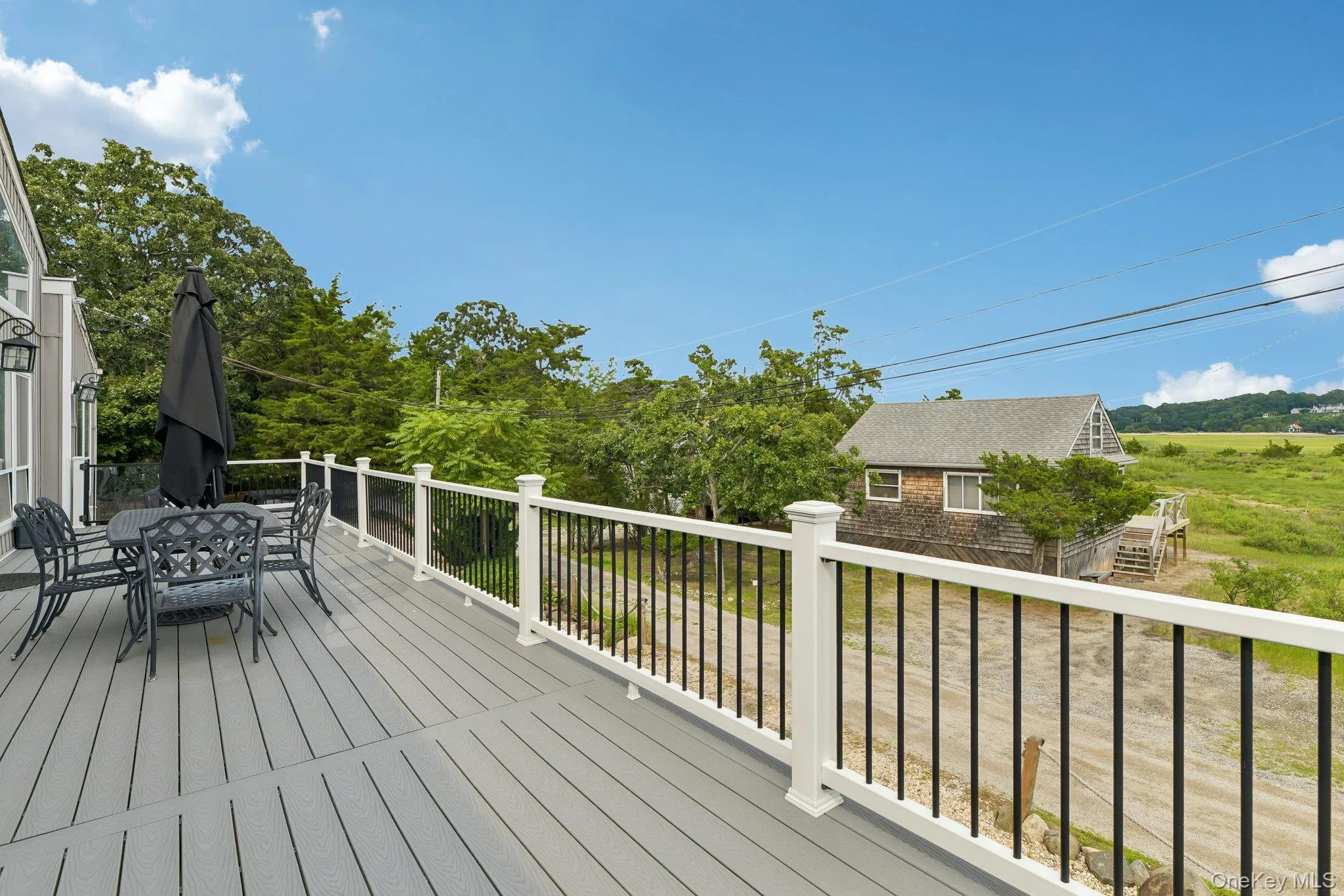588 E. Long Beach Road, Smithtown, NY, 4 Bedrooms Bedrooms, 9 Rooms Rooms,3 BathroomsBathrooms,Residential,For Rent,E. Long Beach,0,1038256 588 E. Long Beach Road, Smithtown, NY, 4 Bedrooms Bedrooms, 9 Rooms Rooms,3 BathroomsBathrooms,Residential,For Rent,E. Long Beach,0,1038256