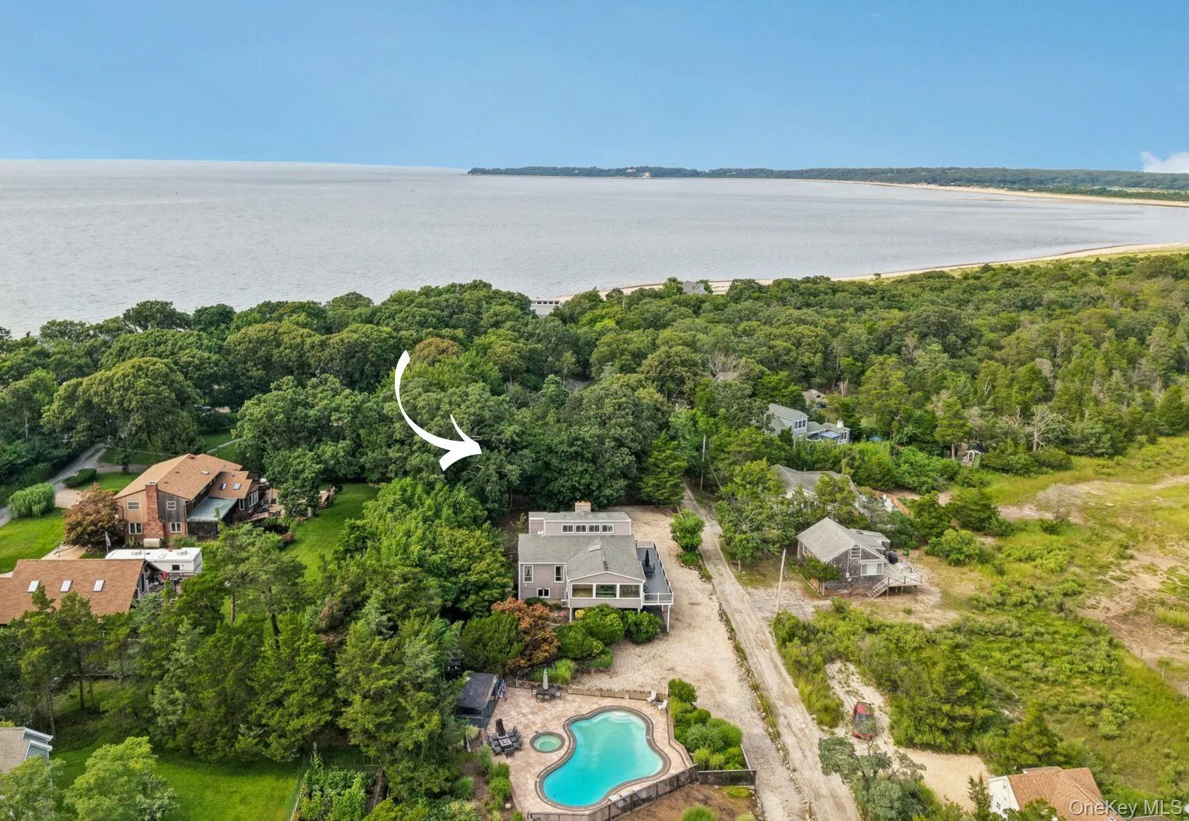 588 E. Long Beach Road, Smithtown, NY, 4 Bedrooms Bedrooms, 9 Rooms Rooms,3 BathroomsBathrooms,Residential,For Rent,E. Long Beach,0,1038256 588 E. Long Beach Road, Smithtown, NY, 4 Bedrooms Bedrooms, 9 Rooms Rooms,3 BathroomsBathrooms,Residential,For Rent,E. Long Beach,0,1038256