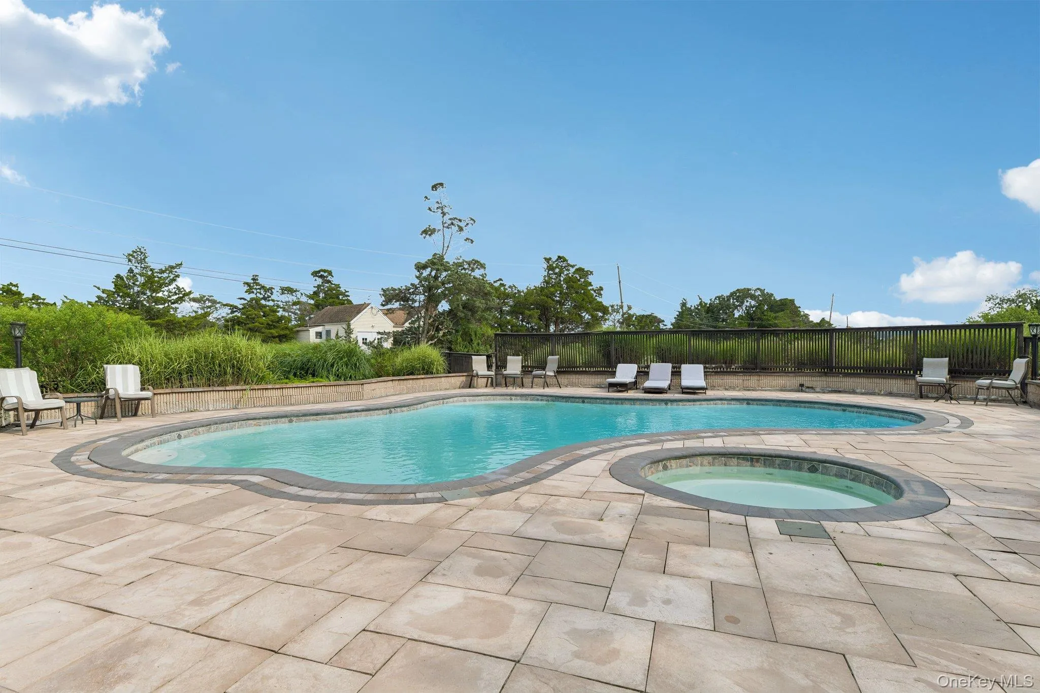 588 E. Long Beach Road, Smithtown, NY, 4 Bedrooms Bedrooms, 9 Rooms Rooms,3 BathroomsBathrooms,Residential,For Rent,E. Long Beach,0,1038256 588 E. Long Beach Road, Smithtown, NY, 4 Bedrooms Bedrooms, 9 Rooms Rooms,3 BathroomsBathrooms,Residential,For Rent,E. Long Beach,0,1038256