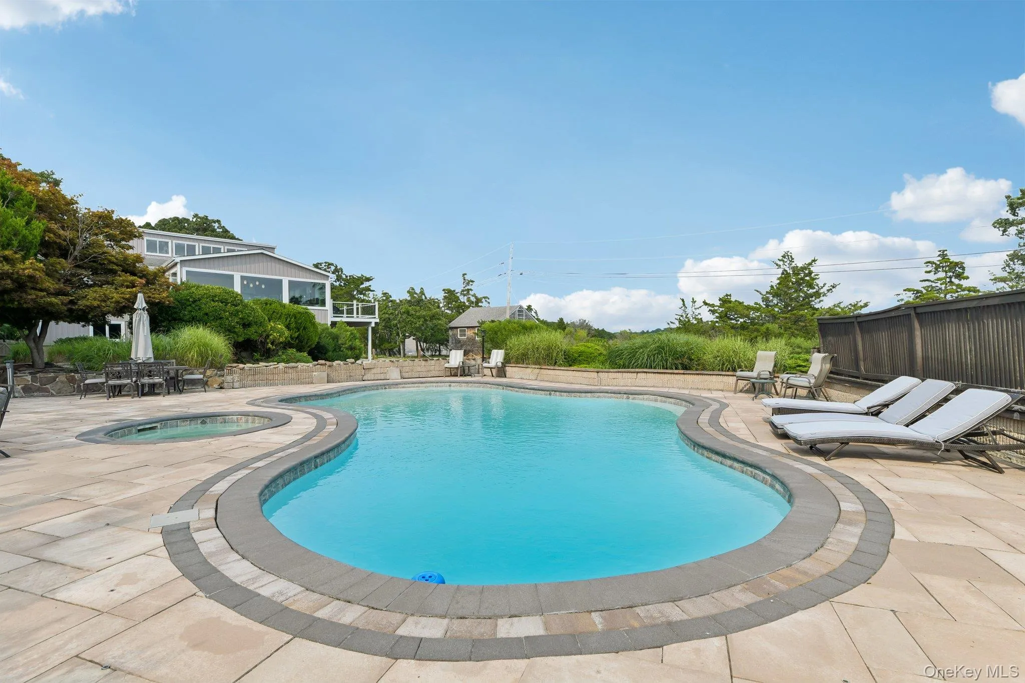 588 E. Long Beach Road, Smithtown, NY, 4 Bedrooms Bedrooms, 9 Rooms Rooms,3 BathroomsBathrooms,Residential,For Rent,E. Long Beach,0,1038256 588 E. Long Beach Road, Smithtown, NY, 4 Bedrooms Bedrooms, 9 Rooms Rooms,3 BathroomsBathrooms,Residential,For Rent,E. Long Beach,0,1038256