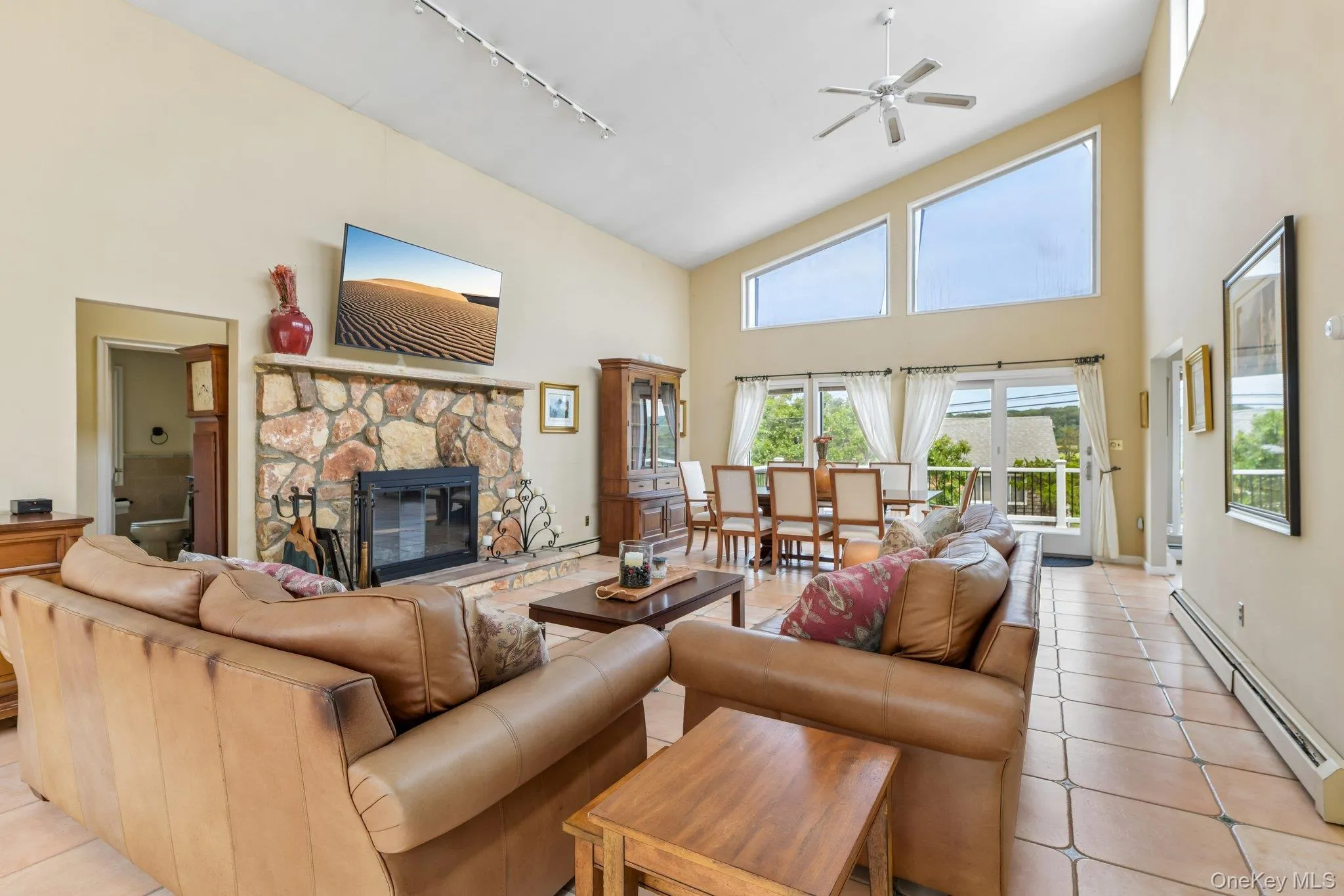 588 E. Long Beach Road, Smithtown, NY, 4 Bedrooms Bedrooms, 9 Rooms Rooms,3 BathroomsBathrooms,Residential,For Rent,E. Long Beach,0,1038256 588 E. Long Beach Road, Smithtown, NY, 4 Bedrooms Bedrooms, 9 Rooms Rooms,3 BathroomsBathrooms,Residential,For Rent,E. Long Beach,0,1038256