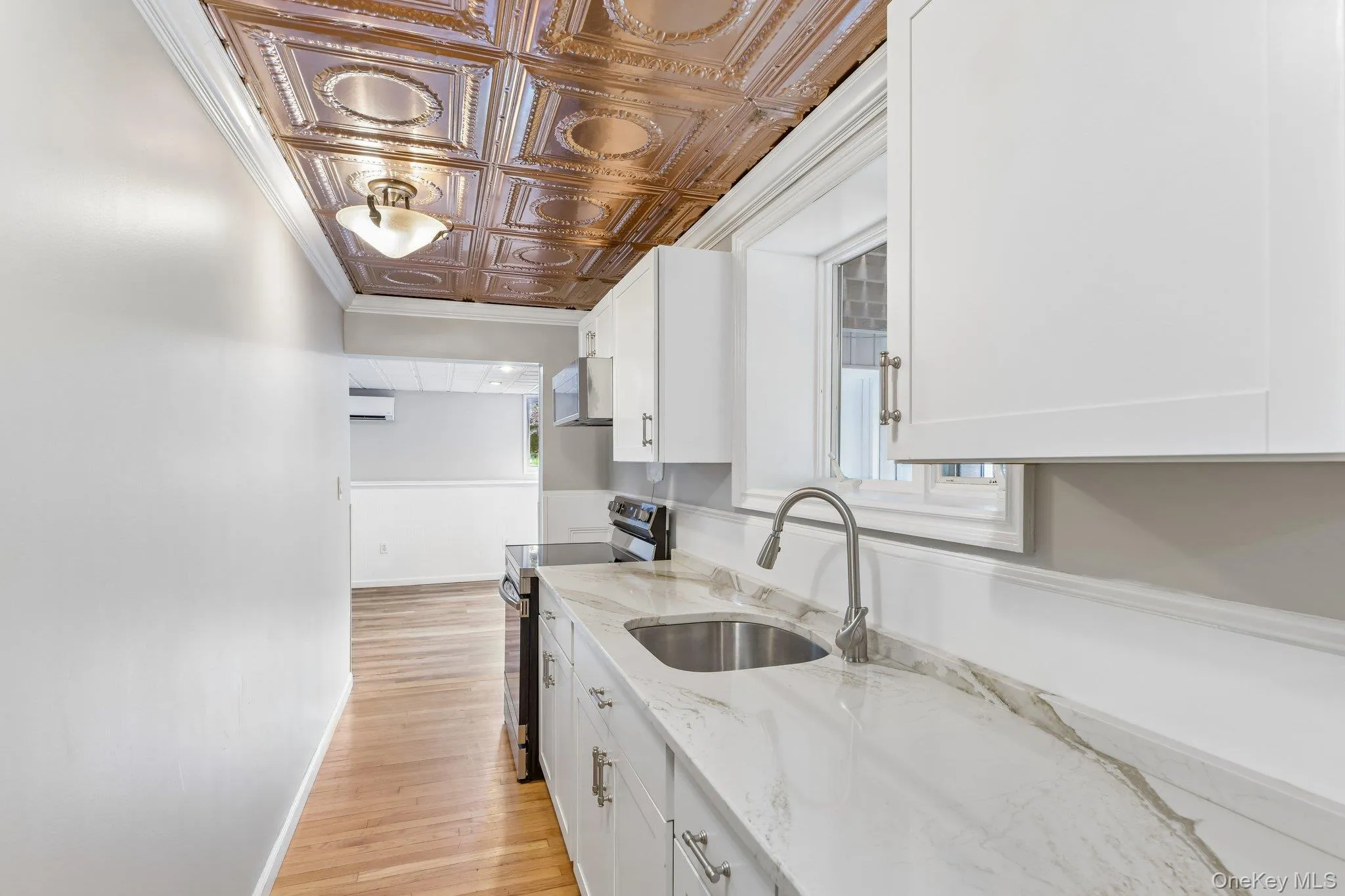 588 E. Long Beach Road, Smithtown, NY, 4 Bedrooms Bedrooms, 9 Rooms Rooms,3 BathroomsBathrooms,Residential,For Rent,E. Long Beach,0,1038256 588 E. Long Beach Road, Smithtown, NY, 4 Bedrooms Bedrooms, 9 Rooms Rooms,3 BathroomsBathrooms,Residential,For Rent,E. Long Beach,0,1038256
