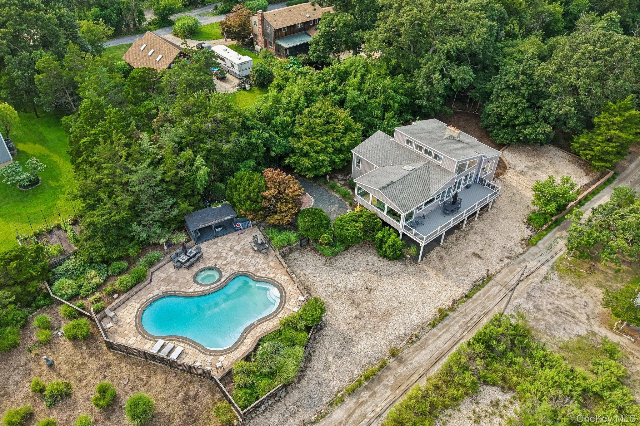 588 E. Long Beach Road, Smithtown, NY, 4 Bedrooms Bedrooms, 9 Rooms Rooms,3 BathroomsBathrooms,Residential,For Rent,E. Long Beach,0,1038256 588 E. Long Beach Road, Smithtown, NY, 4 Bedrooms Bedrooms, 9 Rooms Rooms,3 BathroomsBathrooms,Residential,For Rent,E. Long Beach,0,1038256