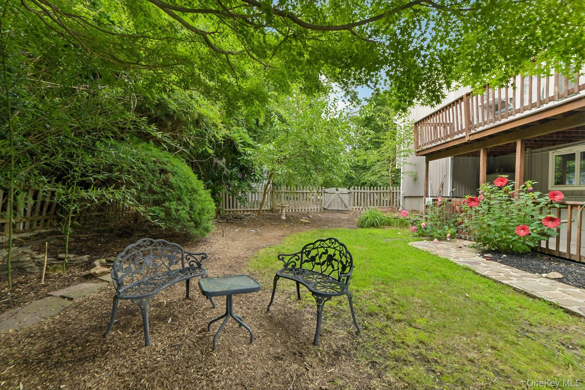 588 E. Long Beach Road, Smithtown, NY, 4 Bedrooms Bedrooms, 9 Rooms Rooms,3 BathroomsBathrooms,Residential,For Rent,E. Long Beach,0,1038256 588 E. Long Beach Road, Smithtown, NY, 4 Bedrooms Bedrooms, 9 Rooms Rooms,3 BathroomsBathrooms,Residential,For Rent,E. Long Beach,0,1038256