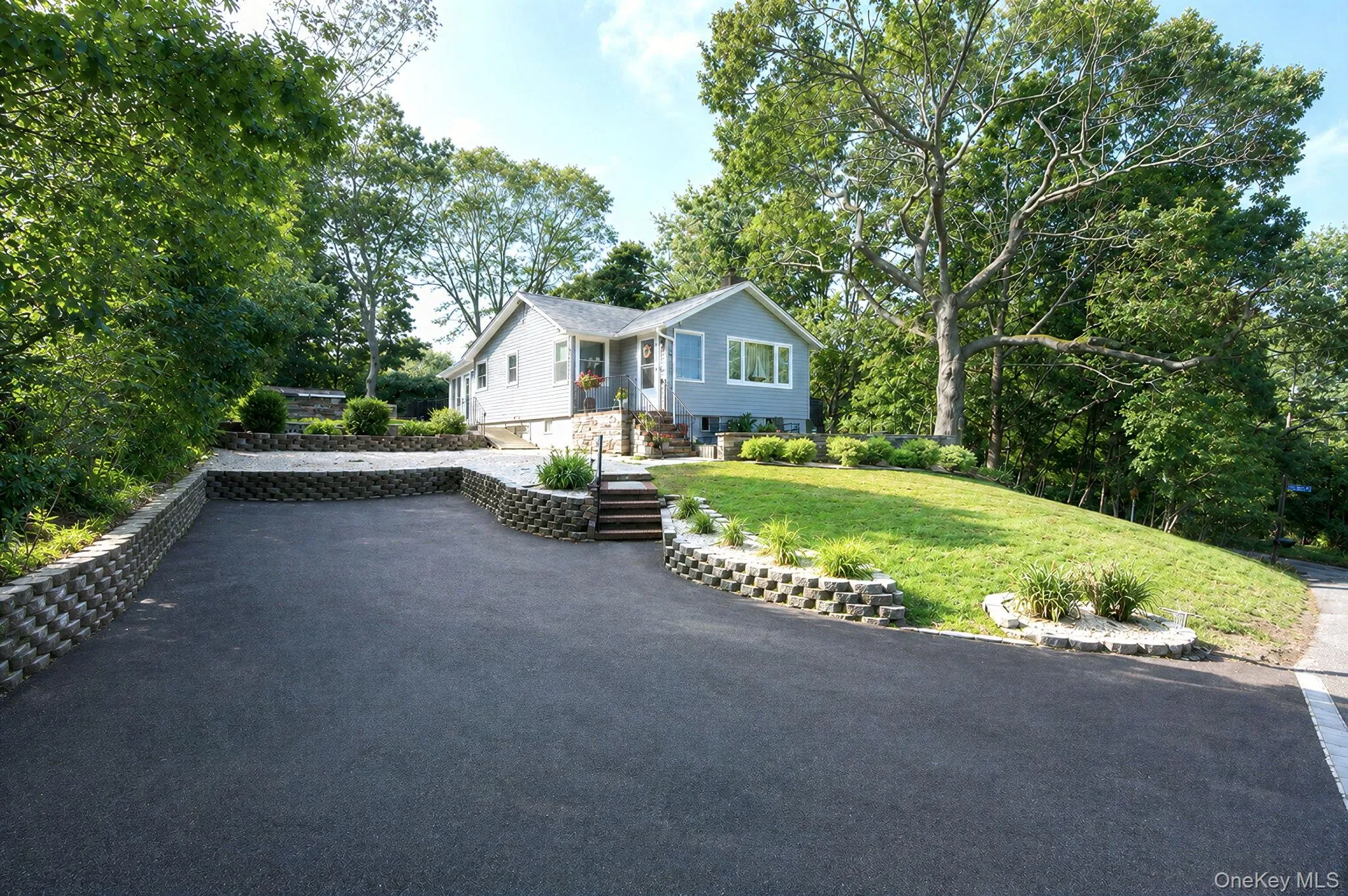 69 Hill Drive, Riverhead, NY, 3 Bedrooms Bedrooms, 6 Rooms Rooms,2 BathroomsBathrooms,Residential,For Rent,Hill,0,1038260 69 Hill Drive, Riverhead, NY, 3 Bedrooms Bedrooms, 6 Rooms Rooms,2 BathroomsBathrooms,Residential,For Rent,Hill,0,1038260