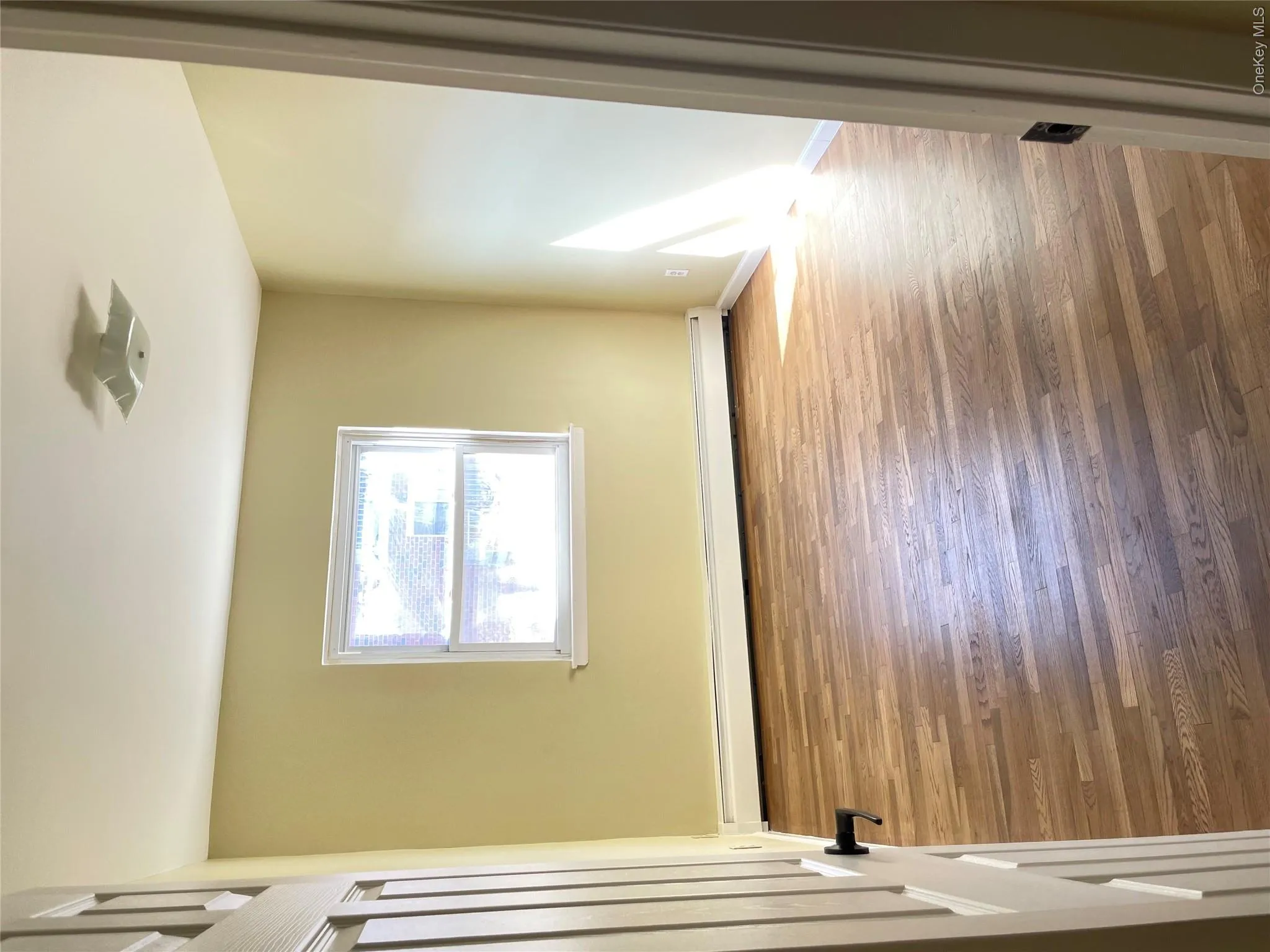3435 Ely Avenue, New York, NY, 3 Bedrooms Bedrooms, 7 Rooms Rooms,1 BathroomBathrooms,Residential Lease,For Rent,Ely,0,1038261 3435 Ely Avenue, New York, NY, 3 Bedrooms Bedrooms, 7 Rooms Rooms,1 BathroomBathrooms,Residential Lease,For Rent,Ely,0,1038261
