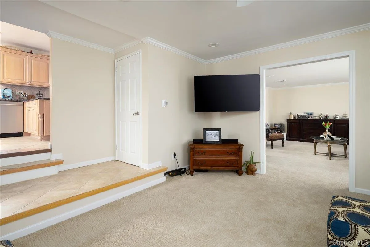 19 Jerold Street, Oyster Bay, NY, 3 Bedrooms Bedrooms, 9 Rooms Rooms,1 BathroomBathrooms,Residential,For Rent,Jerold,0,1038262 19 Jerold Street, Oyster Bay, NY, 3 Bedrooms Bedrooms, 9 Rooms Rooms,1 BathroomBathrooms,Residential,For Rent,Jerold,0,1038262