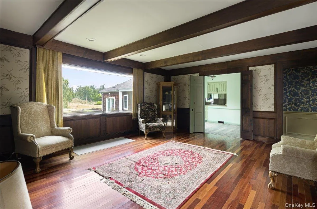 3 The Moor, Islip, NY, 4 Bedrooms Bedrooms, 11 Rooms Rooms,4 BathroomsBathrooms,Residential,For Rent,The Moor,0,1038263 3 The Moor, Islip, NY, 4 Bedrooms Bedrooms, 11 Rooms Rooms,4 BathroomsBathrooms,Residential,For Rent,The Moor,0,1038263