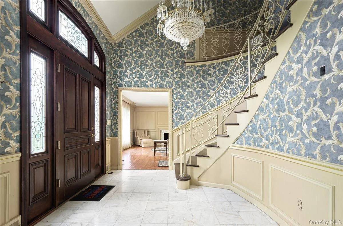 3 The Moor, Islip, NY, 4 Bedrooms Bedrooms, 11 Rooms Rooms,4 BathroomsBathrooms,Residential,For Rent,The Moor,0,1038263 3 The Moor, Islip, NY, 4 Bedrooms Bedrooms, 11 Rooms Rooms,4 BathroomsBathrooms,Residential,For Rent,The Moor,0,1038263