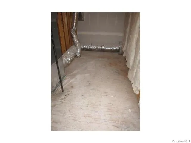 Plenty of room for storage in private attic Plenty of room for storage in private attic