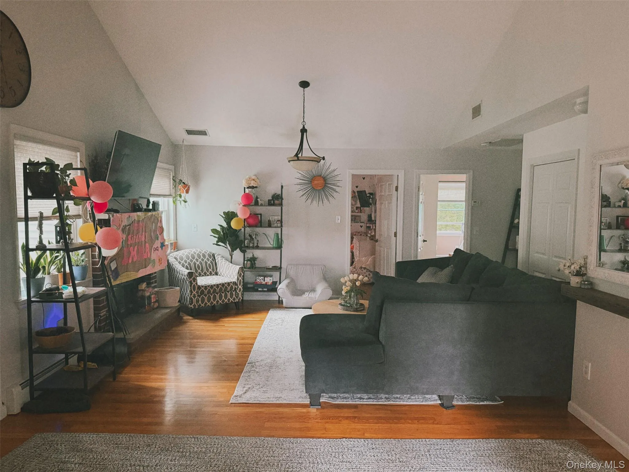 39 Blooms Corners Road, Warwick (town), NY, 2 Bedrooms Bedrooms, 6 Rooms Rooms,1 BathroomBathrooms,Residential Lease,For Rent,Blooms Corners,0,1038266 39 Blooms Corners Road, Warwick (town), NY, 2 Bedrooms Bedrooms, 6 Rooms Rooms,1 BathroomBathrooms,Residential Lease,For Rent,Blooms Corners,0,1038266