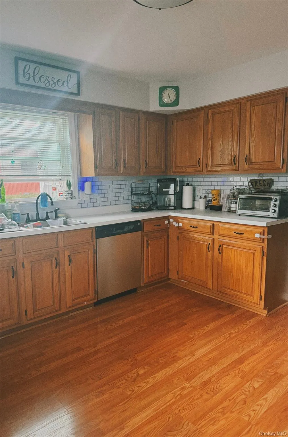 39 Blooms Corners Road, Warwick (town), NY, 2 Bedrooms Bedrooms, 6 Rooms Rooms,1 BathroomBathrooms,Residential Lease,For Rent,Blooms Corners,0,1038266 39 Blooms Corners Road, Warwick (town), NY, 2 Bedrooms Bedrooms, 6 Rooms Rooms,1 BathroomBathrooms,Residential Lease,For Rent,Blooms Corners,0,1038266