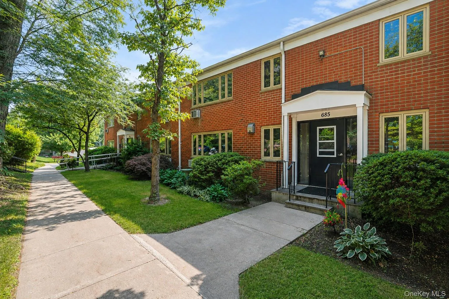 685 Hillside, Greenburgh, NY, 2 Bedrooms Bedrooms, 4 Rooms Rooms,1 BathroomBathrooms,Residential,For Rent,Hillside,0,1038269 685 Hillside, Greenburgh, NY, 2 Bedrooms Bedrooms, 4 Rooms Rooms,1 BathroomBathrooms,Residential,For Rent,Hillside,0,1038269