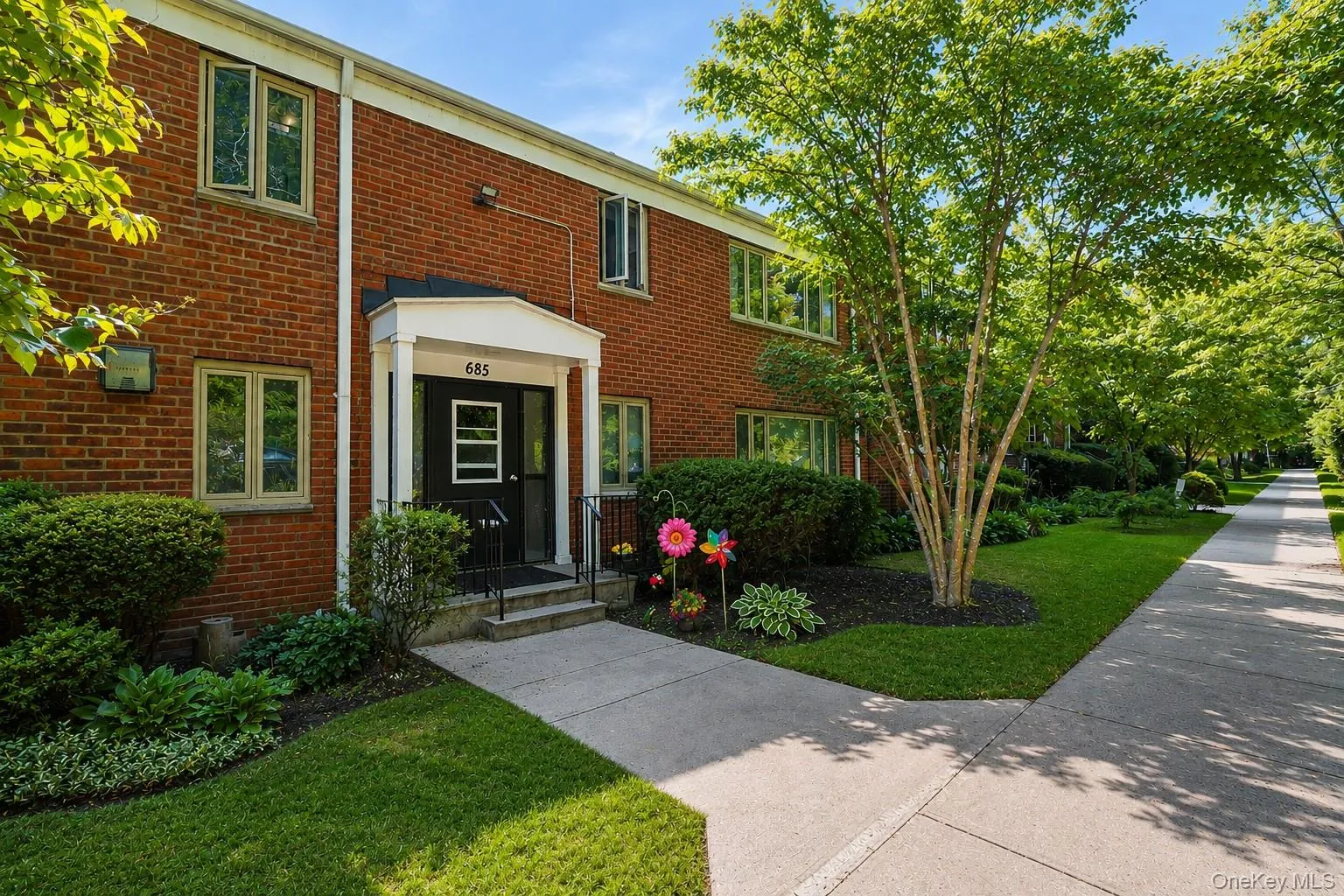 685 Hillside, Greenburgh, NY, 2 Bedrooms Bedrooms, 4 Rooms Rooms,1 BathroomBathrooms,Residential,For Rent,Hillside,0,1038269 685 Hillside, Greenburgh, NY, 2 Bedrooms Bedrooms, 4 Rooms Rooms,1 BathroomBathrooms,Residential,For Rent,Hillside,0,1038269