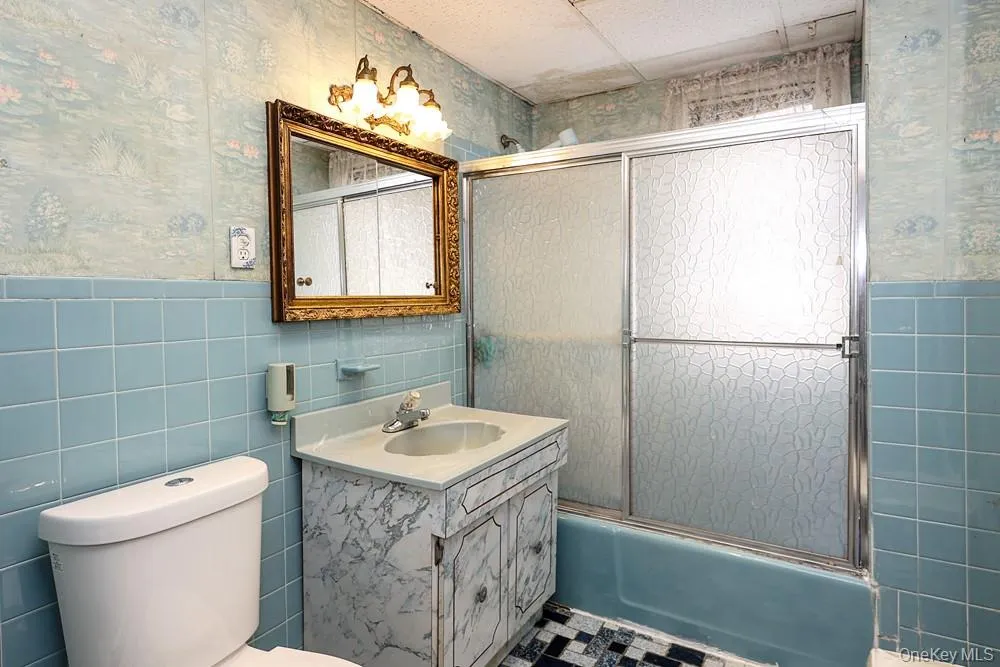 114-51 114th Street, New York, NY, 3 Bedrooms Bedrooms, 6 Rooms Rooms,1 BathroomBathrooms,Residential,For Rent,114th,0,1038270 114-51 114th Street, New York, NY, 3 Bedrooms Bedrooms, 6 Rooms Rooms,1 BathroomBathrooms,Residential,For Rent,114th,0,1038270