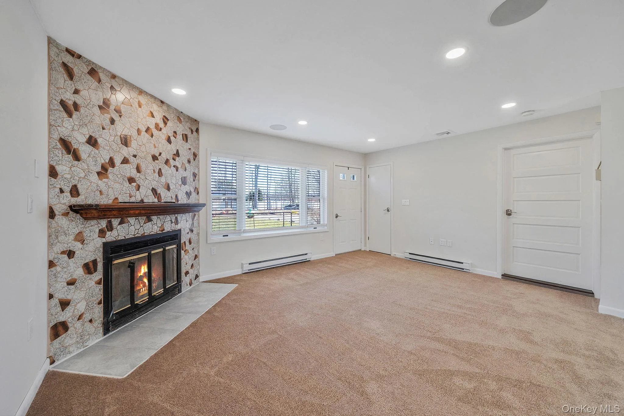 72 Locust Avenue, Islip, NY, 3 Bedrooms Bedrooms, 5 Rooms Rooms,2 BathroomsBathrooms,Residential,For Rent,Locust,0,1038275 72 Locust Avenue, Islip, NY, 3 Bedrooms Bedrooms, 5 Rooms Rooms,2 BathroomsBathrooms,Residential,For Rent,Locust,0,1038275