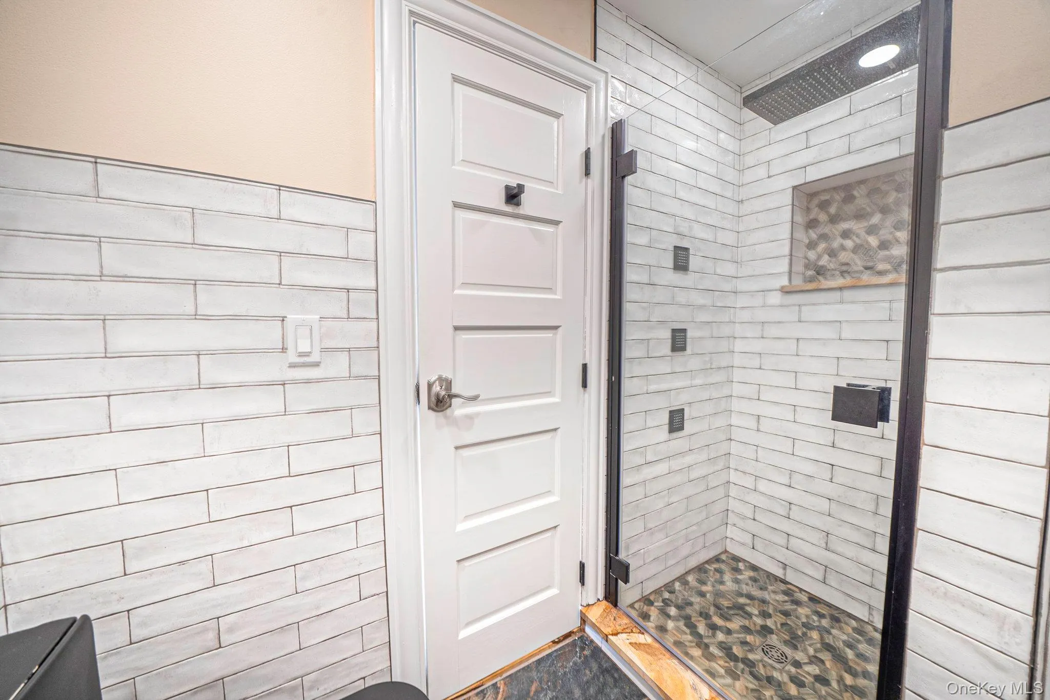 72 Locust Avenue, Islip, NY, 3 Bedrooms Bedrooms, 5 Rooms Rooms,2 BathroomsBathrooms,Residential,For Rent,Locust,0,1038275 72 Locust Avenue, Islip, NY, 3 Bedrooms Bedrooms, 5 Rooms Rooms,2 BathroomsBathrooms,Residential,For Rent,Locust,0,1038275