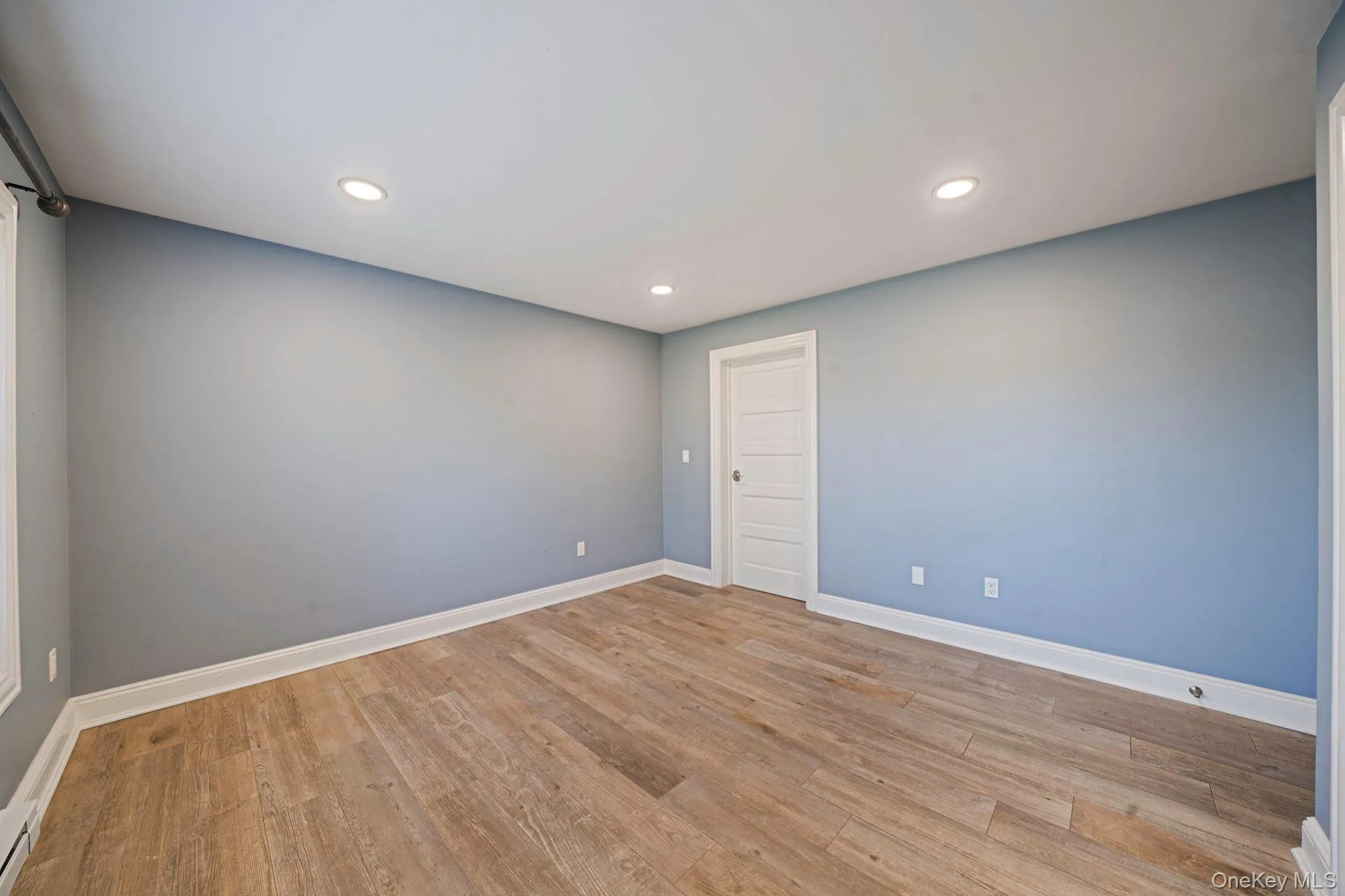 72 Locust Avenue, Islip, NY, 3 Bedrooms Bedrooms, 5 Rooms Rooms,2 BathroomsBathrooms,Residential,For Rent,Locust,0,1038275 72 Locust Avenue, Islip, NY, 3 Bedrooms Bedrooms, 5 Rooms Rooms,2 BathroomsBathrooms,Residential,For Rent,Locust,0,1038275