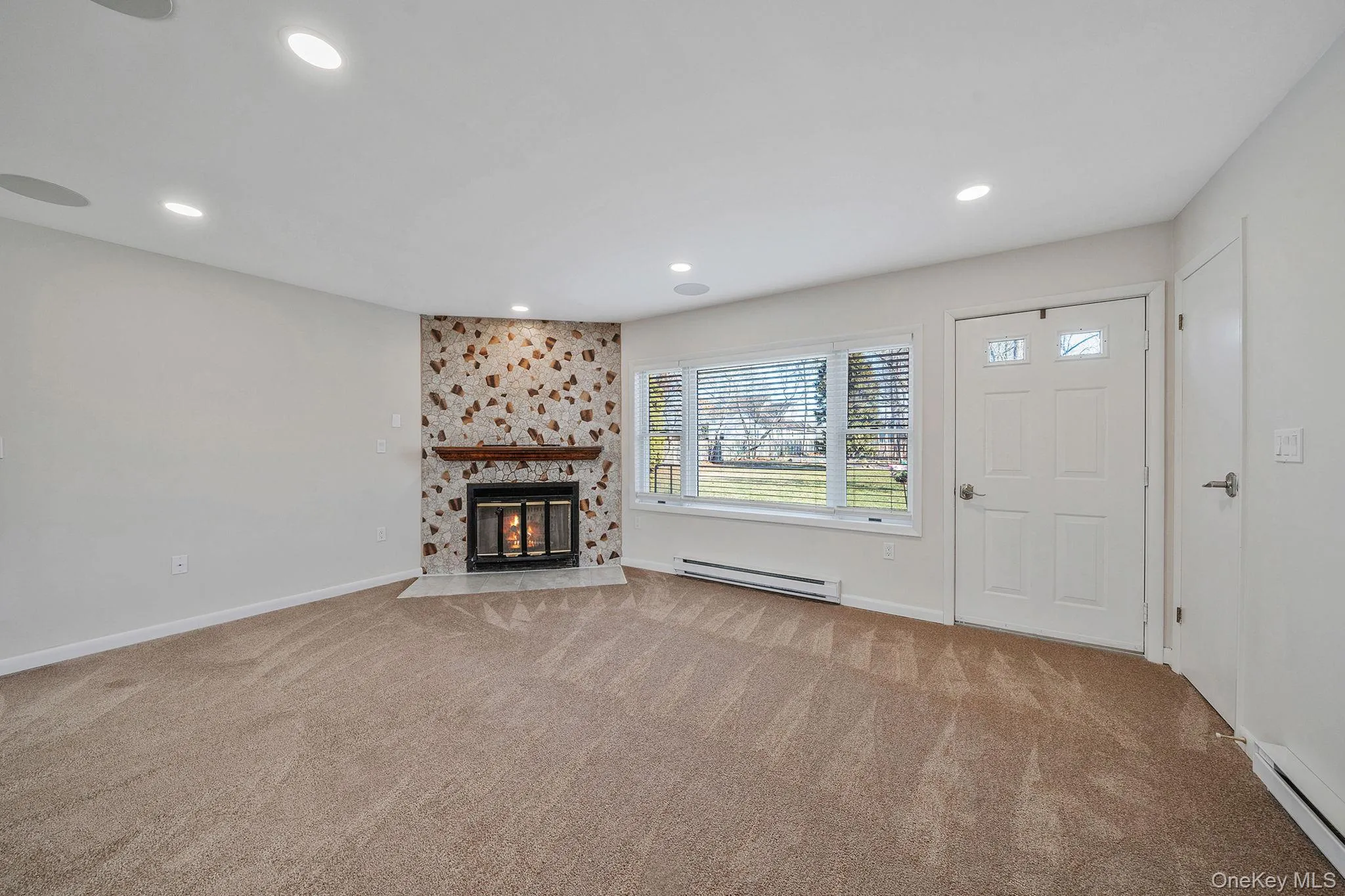 72 Locust Avenue, Islip, NY, 3 Bedrooms Bedrooms, 5 Rooms Rooms,2 BathroomsBathrooms,Residential,For Rent,Locust,0,1038275 72 Locust Avenue, Islip, NY, 3 Bedrooms Bedrooms, 5 Rooms Rooms,2 BathroomsBathrooms,Residential,For Rent,Locust,0,1038275