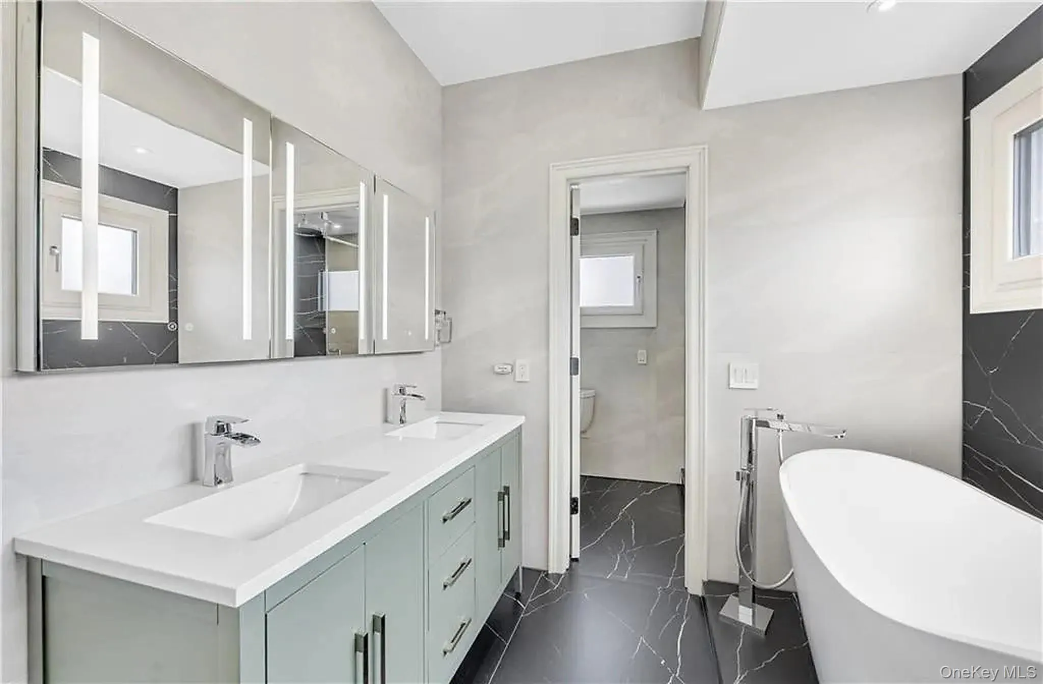 72 Washington Avenue, Hempstead, NY, 6 Bedrooms Bedrooms, 9 Rooms Rooms,5 BathroomsBathrooms,Residential Lease,For Rent,Washington,0,1038279 72 Washington Avenue, Hempstead, NY, 6 Bedrooms Bedrooms, 9 Rooms Rooms,5 BathroomsBathrooms,Residential Lease,For Rent,Washington,0,1038279