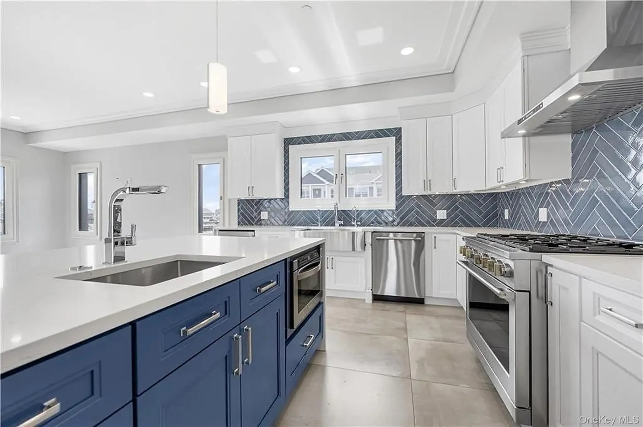 72 Washington Avenue, Hempstead, NY, 6 Bedrooms Bedrooms, 9 Rooms Rooms,5 BathroomsBathrooms,Residential Lease,For Rent,Washington,0,1038279 72 Washington Avenue, Hempstead, NY, 6 Bedrooms Bedrooms, 9 Rooms Rooms,5 BathroomsBathrooms,Residential Lease,For Rent,Washington,0,1038279