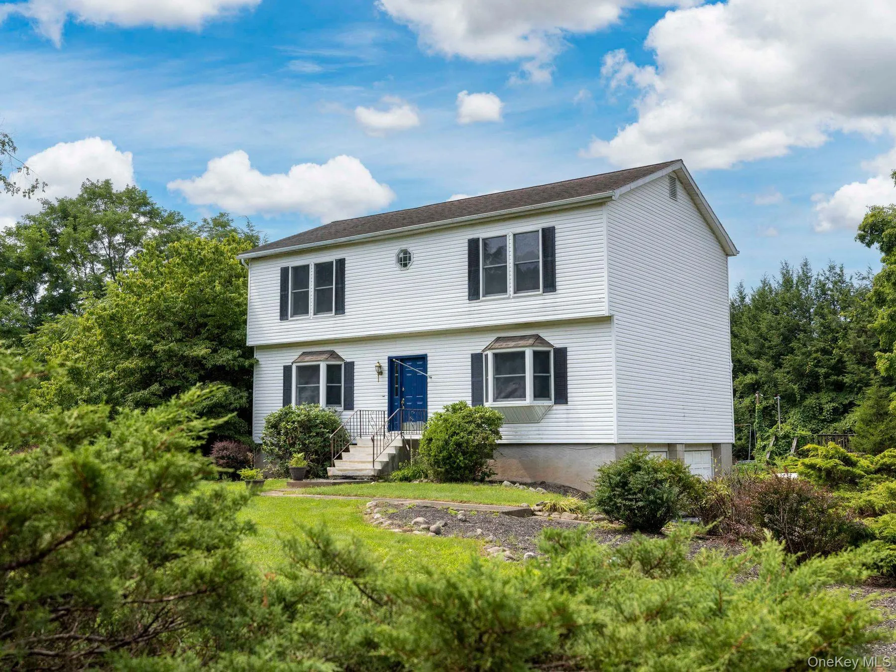 233 Queens Highway, Rochester, NY, 4 Bedrooms Bedrooms, 11 Rooms Rooms,2 BathroomsBathrooms,Residential,For Rent,Queens,0,1038282 233 Queens Highway, Rochester, NY, 4 Bedrooms Bedrooms, 11 Rooms Rooms,2 BathroomsBathrooms,Residential,For Rent,Queens,0,1038282