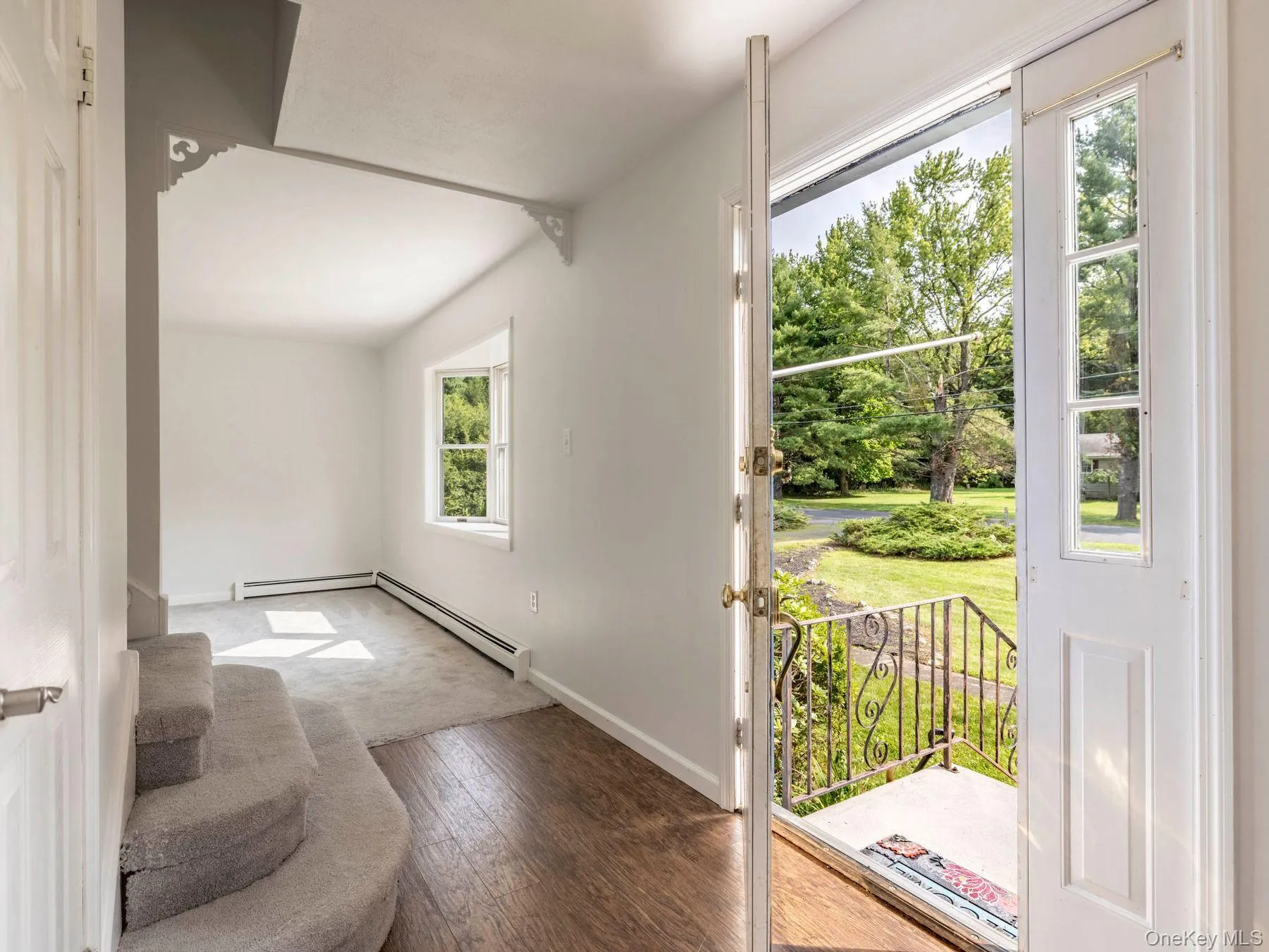 233 Queens Highway, Rochester, NY, 4 Bedrooms Bedrooms, 11 Rooms Rooms,2 BathroomsBathrooms,Residential,For Rent,Queens,0,1038282 233 Queens Highway, Rochester, NY, 4 Bedrooms Bedrooms, 11 Rooms Rooms,2 BathroomsBathrooms,Residential,For Rent,Queens,0,1038282